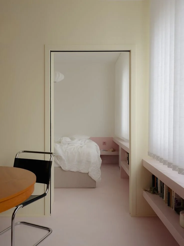 Apartment in Paris decorated by architect Pierre Savajol