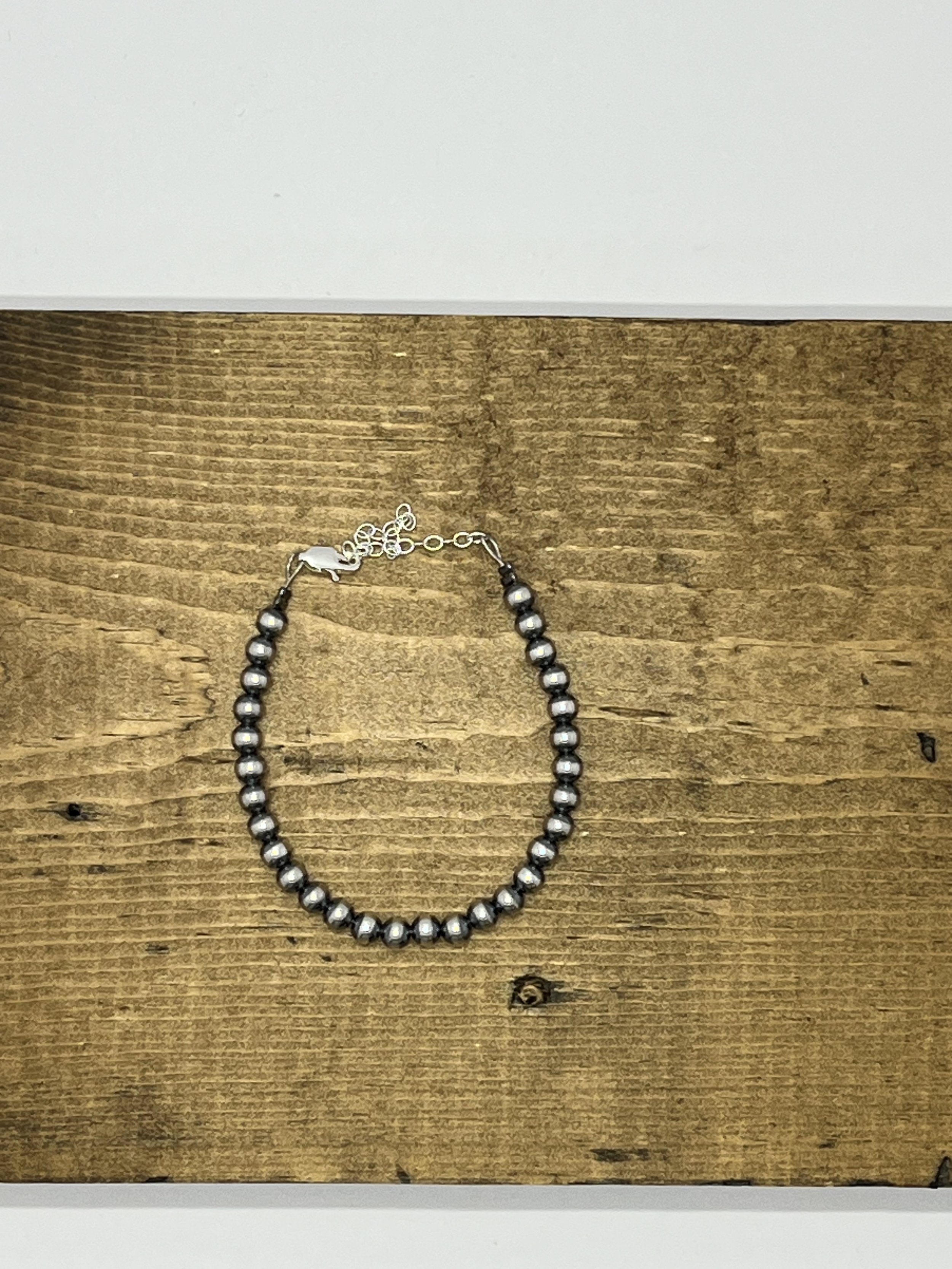 Navajo Pearl Beacelet (SOLD)