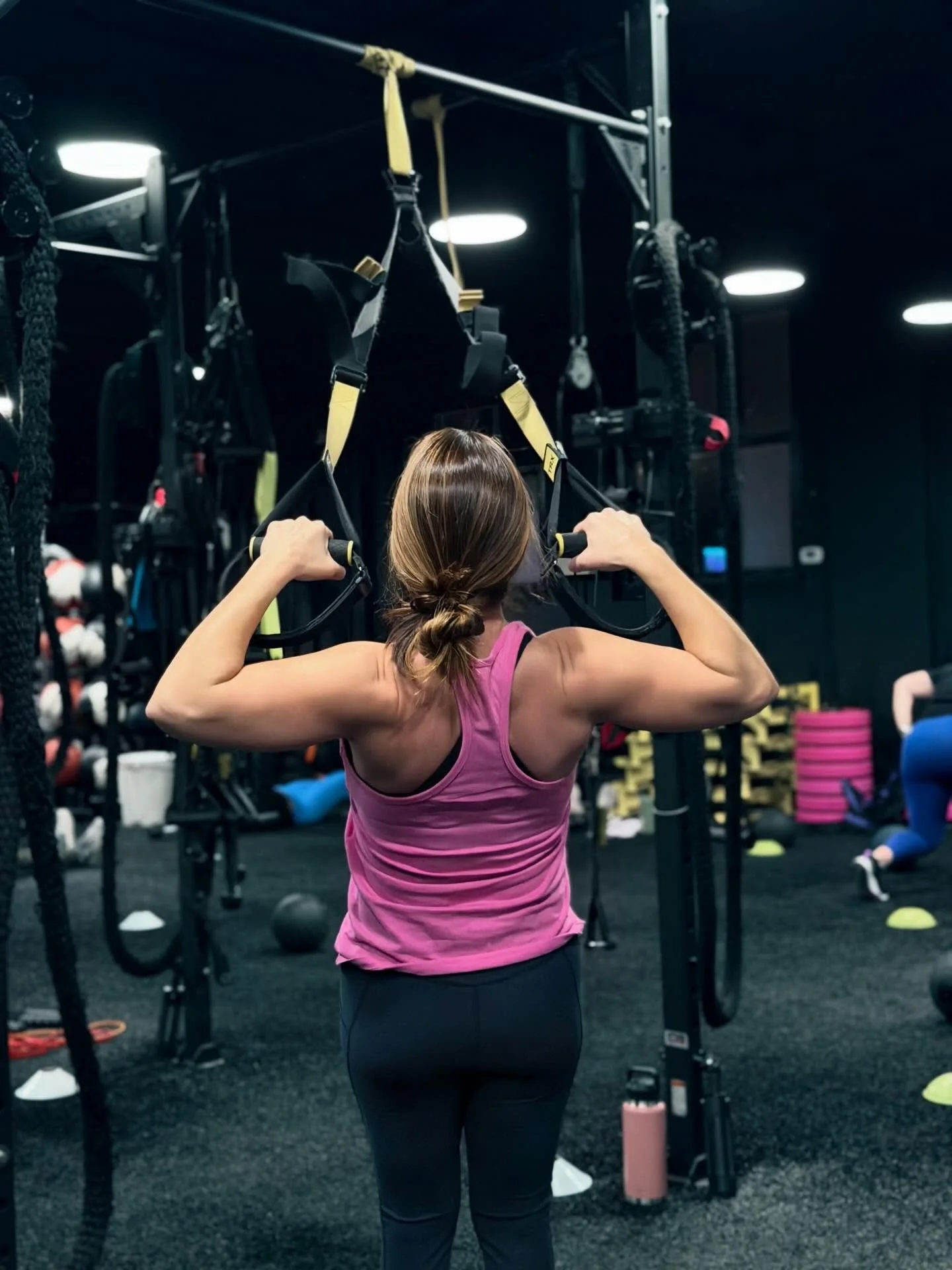 Strong start. Strong finish. #nevermissamonday

++++++++++++++++++++++++++++++

◾️Interested in joining us? Follow the link in our bio for enrollment details. Let&rsquo;s get you started on your FREE first week!

#bileaubuilt #groupfitness #groupexer
