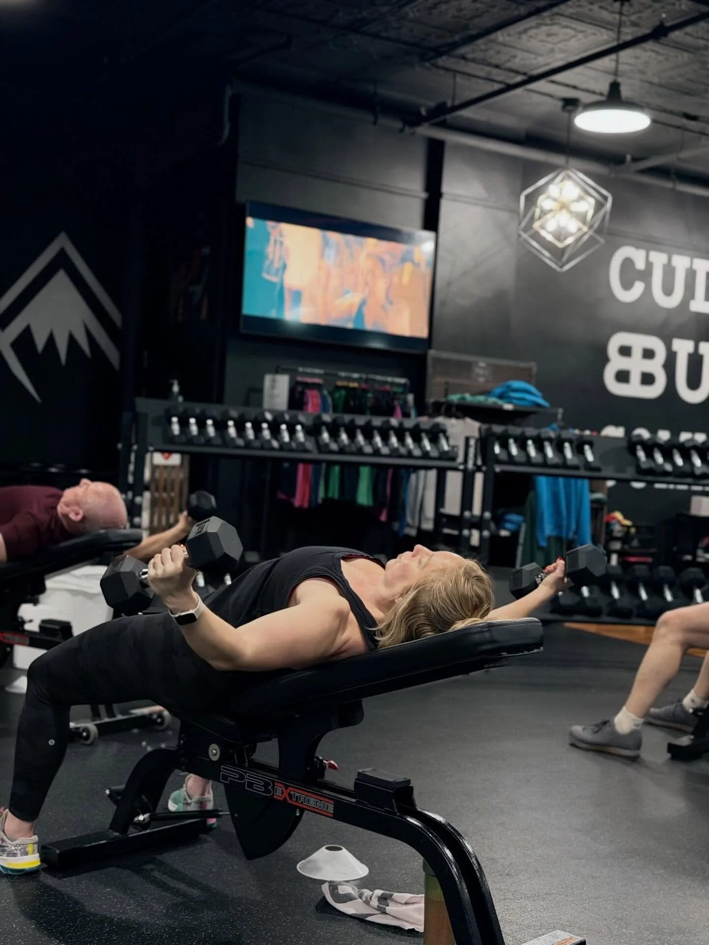 Our 10 + 20 had &lsquo;em goin&rsquo; 😮&zwj;💨

++++++++++++++++++++++++++++++

◾️Interested in joining us? Follow the link in our bio for enrollment details. Let&rsquo;s get you started on your FREE first week!

#bileaubuilt #groupfitness #groupexe