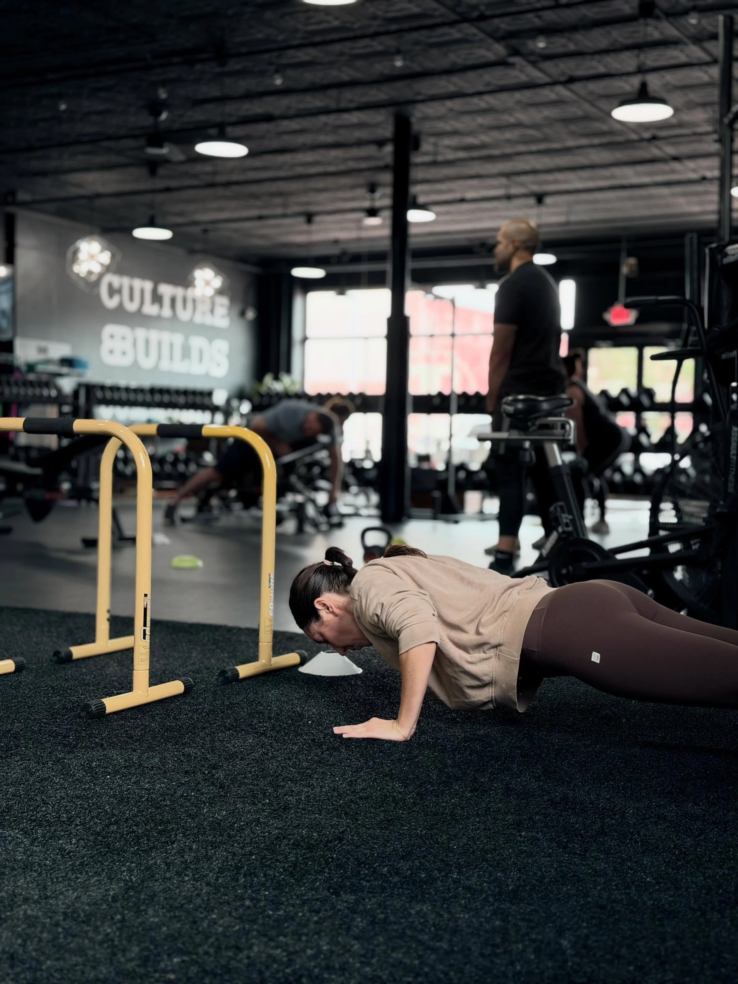 Back at it with our ISO format 🫡

++++++++++++++++++++++++++++++

◾️Interested in joining us? Follow the link in our bio for enrollment details. Let&rsquo;s get you started on your FREE first week!

#bileaubuilt #sundayworkout #sundaymotivation #gro