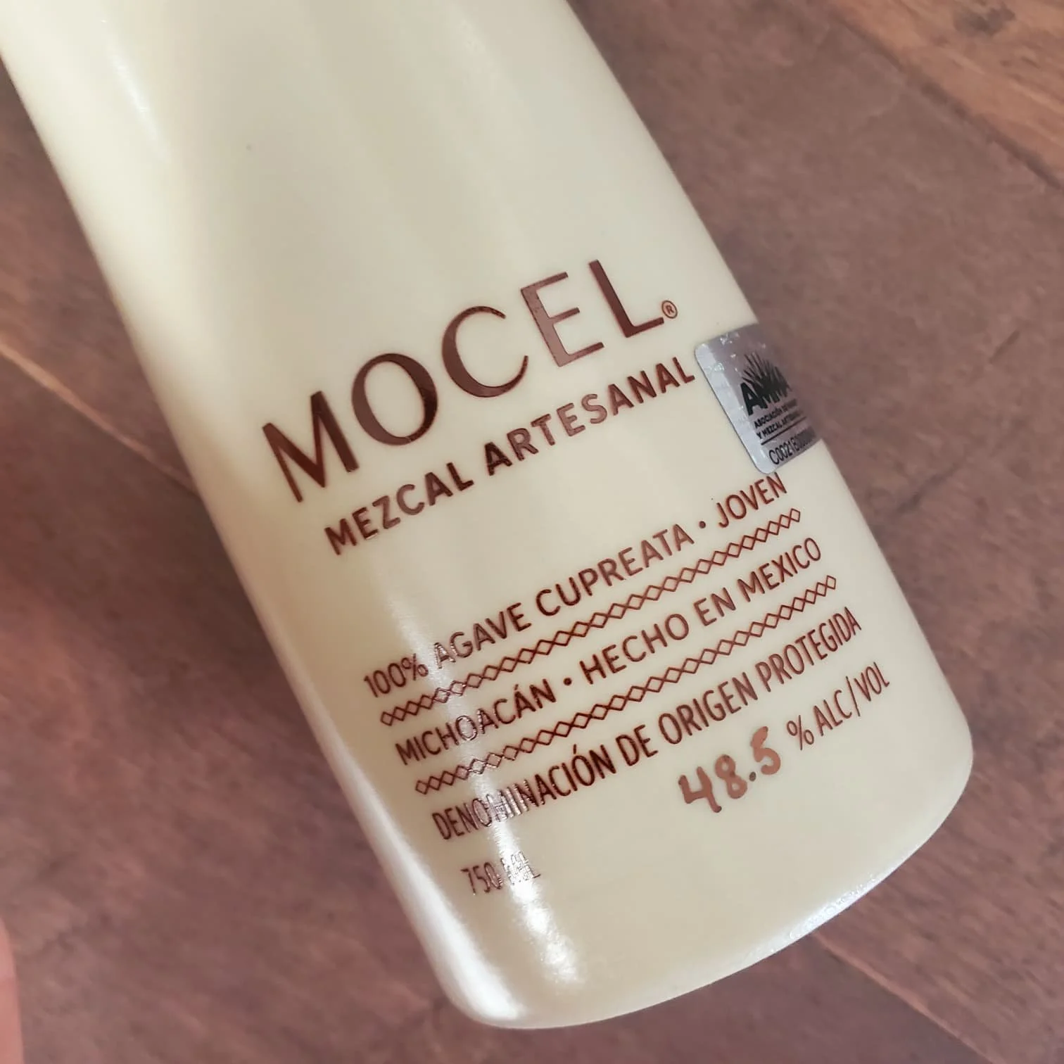 How do you read mezcal labels?