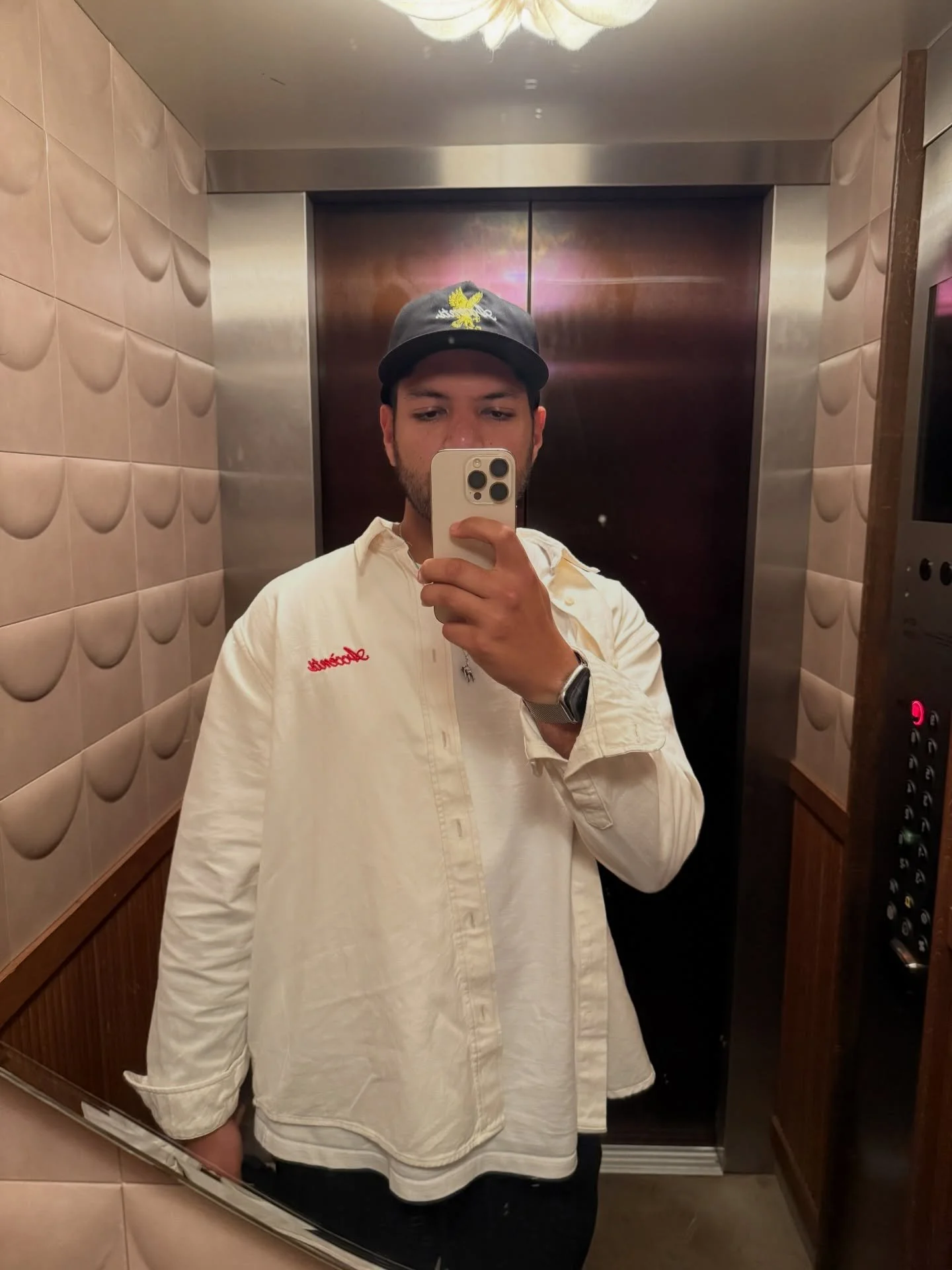 Seriously, I wore the life out of this shirt. I usually test wear garments before deciding whether to drop them or not. This one was never meant to be a proper release but I wore it 8/10 times I left the house in summer and autumn, so I had to make i