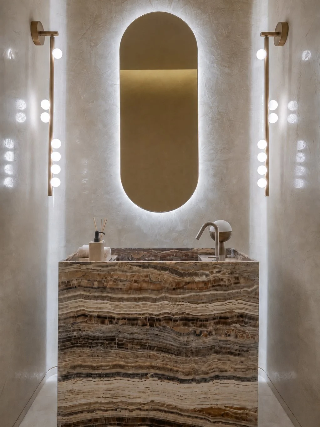 Cloakroom.jpg