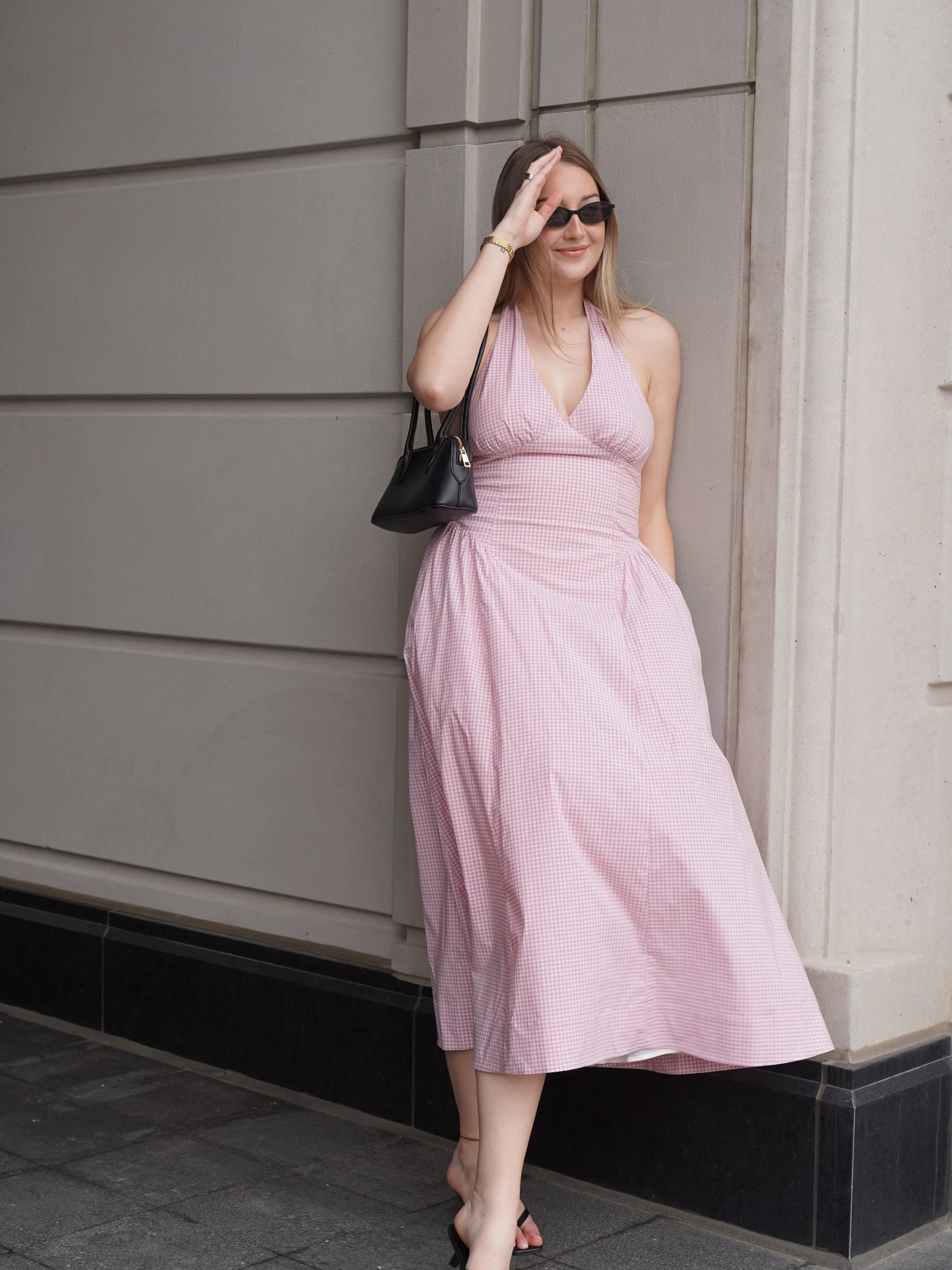 Summer dress season is in full effect and we&rsquo;ve rounded up some of our current favourites, plus what to style them with in our latest &lsquo;Style Tips&rsquo; - available exclusively for members at charlygoss.com 

#summerdress #styling #summer