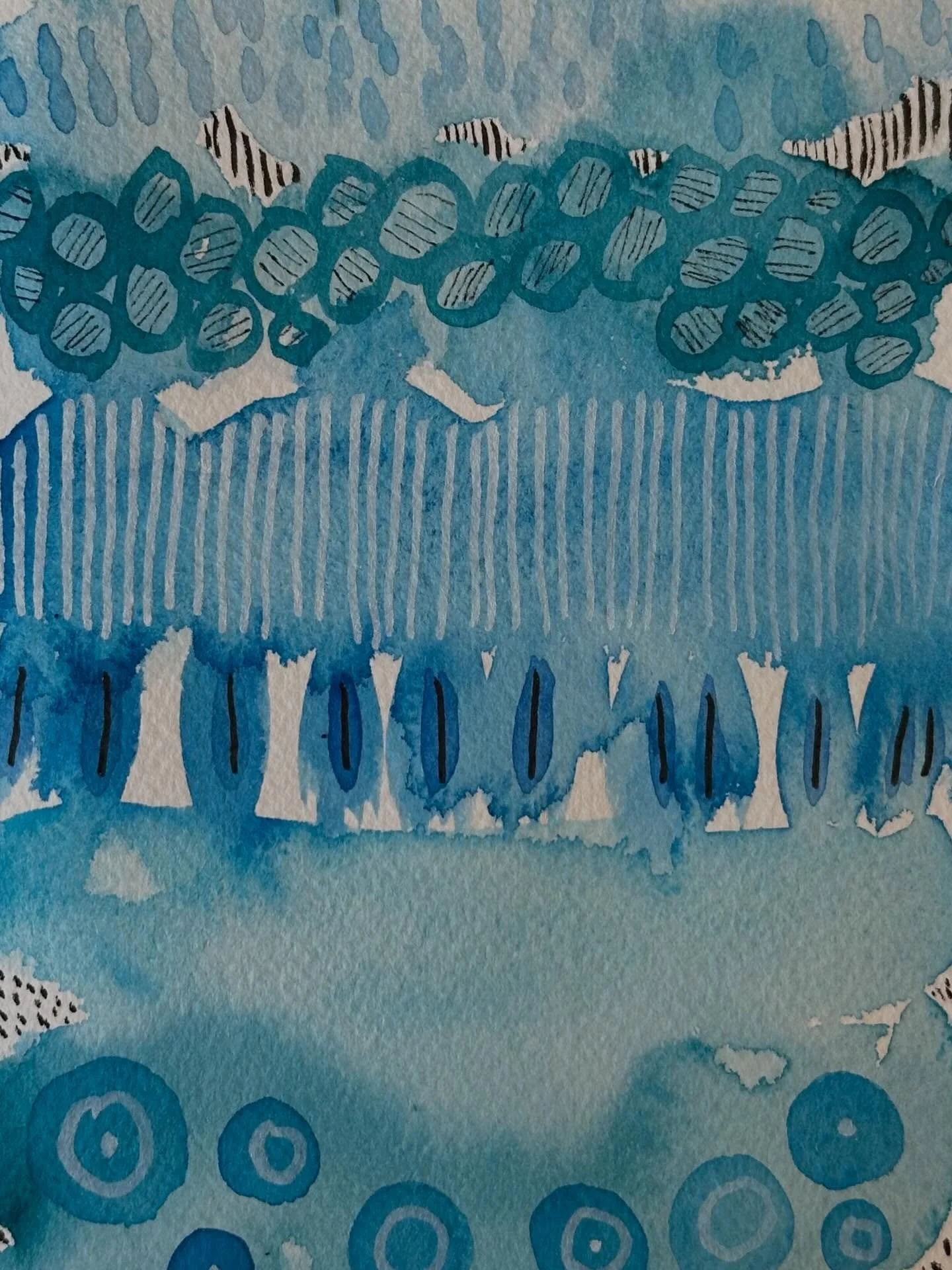 I painted the loose stripes project from the book Creative Abstract Watercolor a second time, trying it out in a different color. 

#letsmakeart #letsmakeartwatercolor #watercolor #watercolorpainting