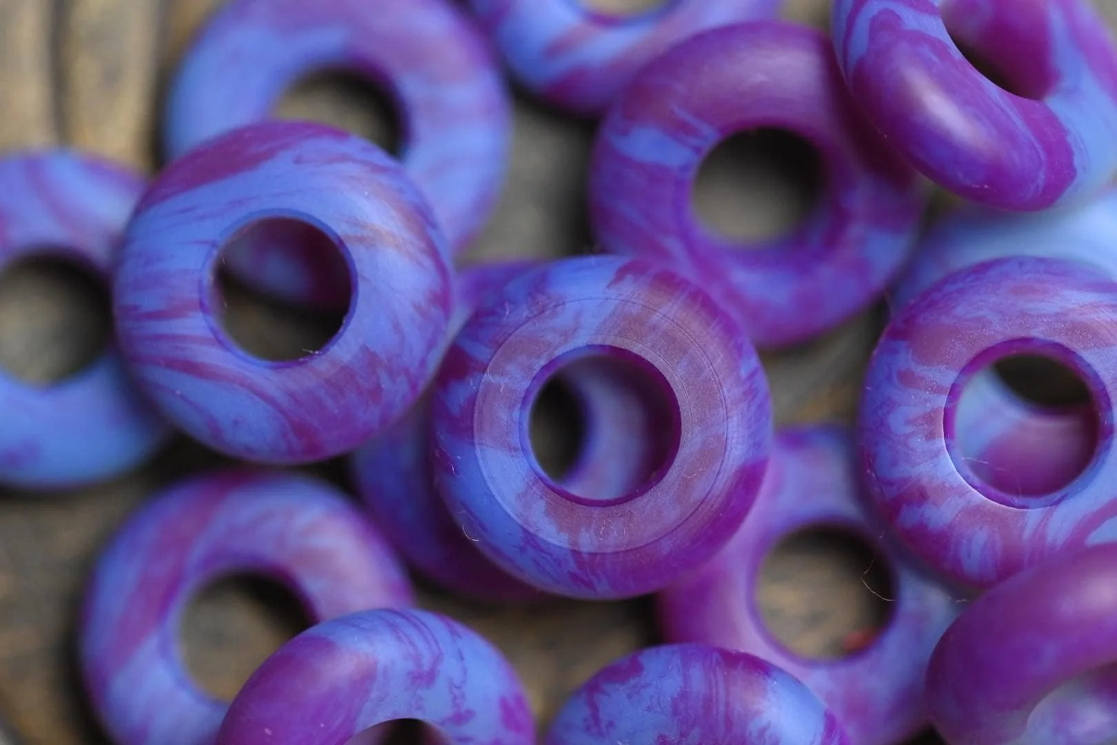 Photochromatic Cheerio