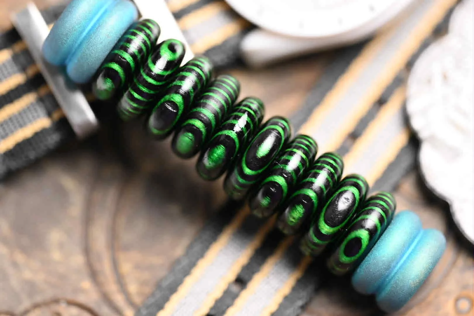 Layered Alder Wood Cheerio