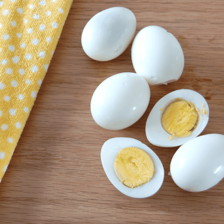 how-to-boil-an-egg-fi-720x720 (1).png