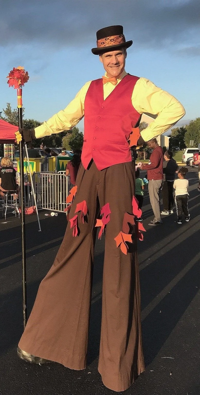 Stilt walker (1:30-4:30)