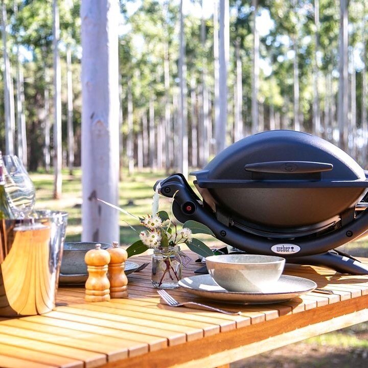 The perfect partner on your journeys, whether they're near or far from your home.
@bcf.australia have these sleek Baby Q1000's available for their compact size, versatility and convenience 🙌 Right in time for Father&rsquo;s Day 

#weberbbqausnz #web