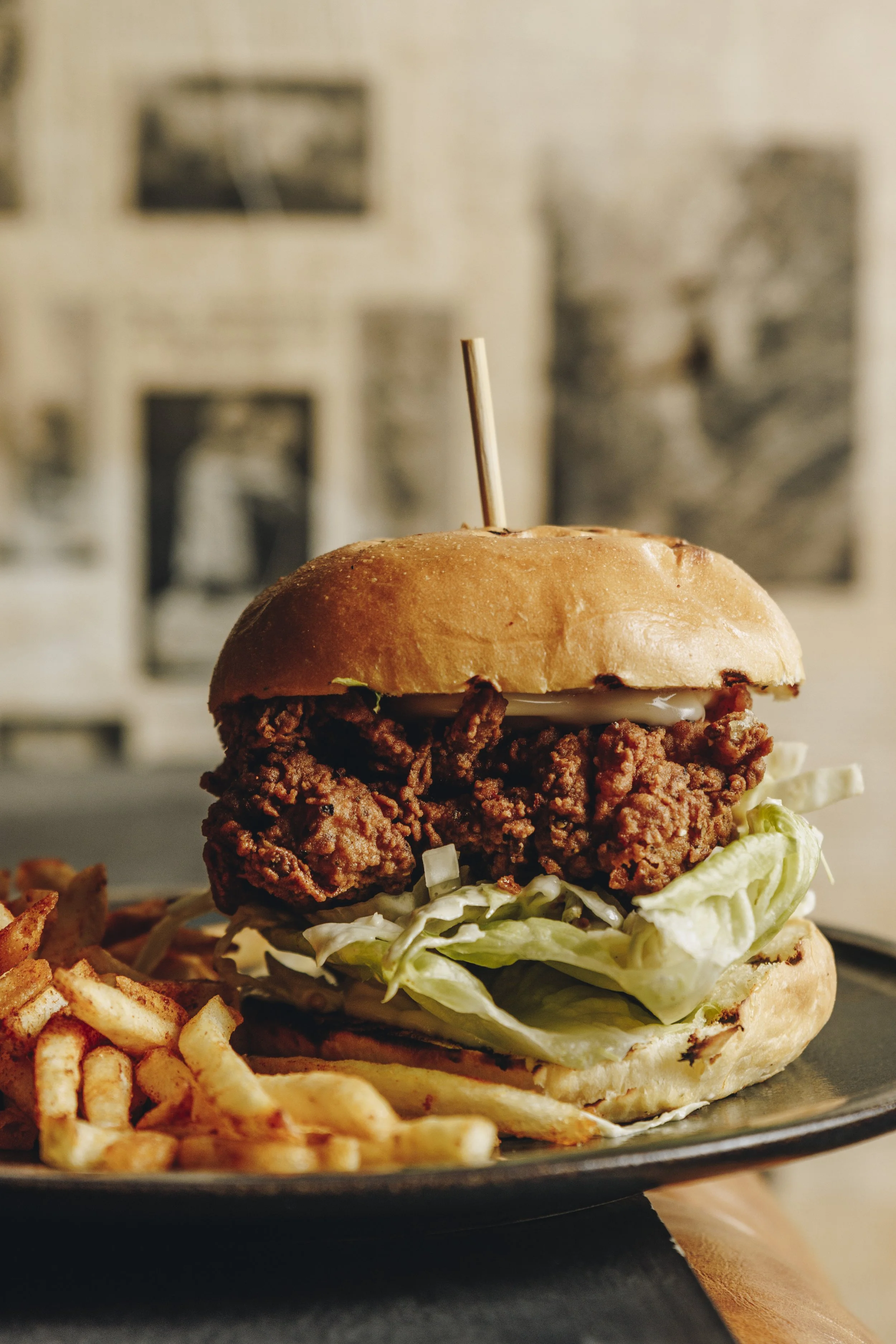 Pocket_Bar_Southern_fried_chickenburger.jpg