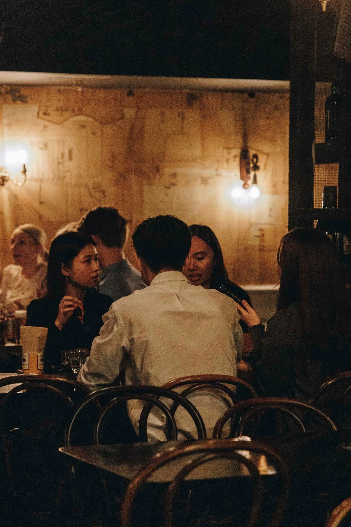 Valentine&rsquo;s doesn&rsquo;t have to mean roses and set menus.
It can mean low light, strong cocktails, and finally catching up with the people you&rsquo;ve been meaning to see.

Not a date. A catch-up.
Valentine&rsquo;s at Stitch Bar.