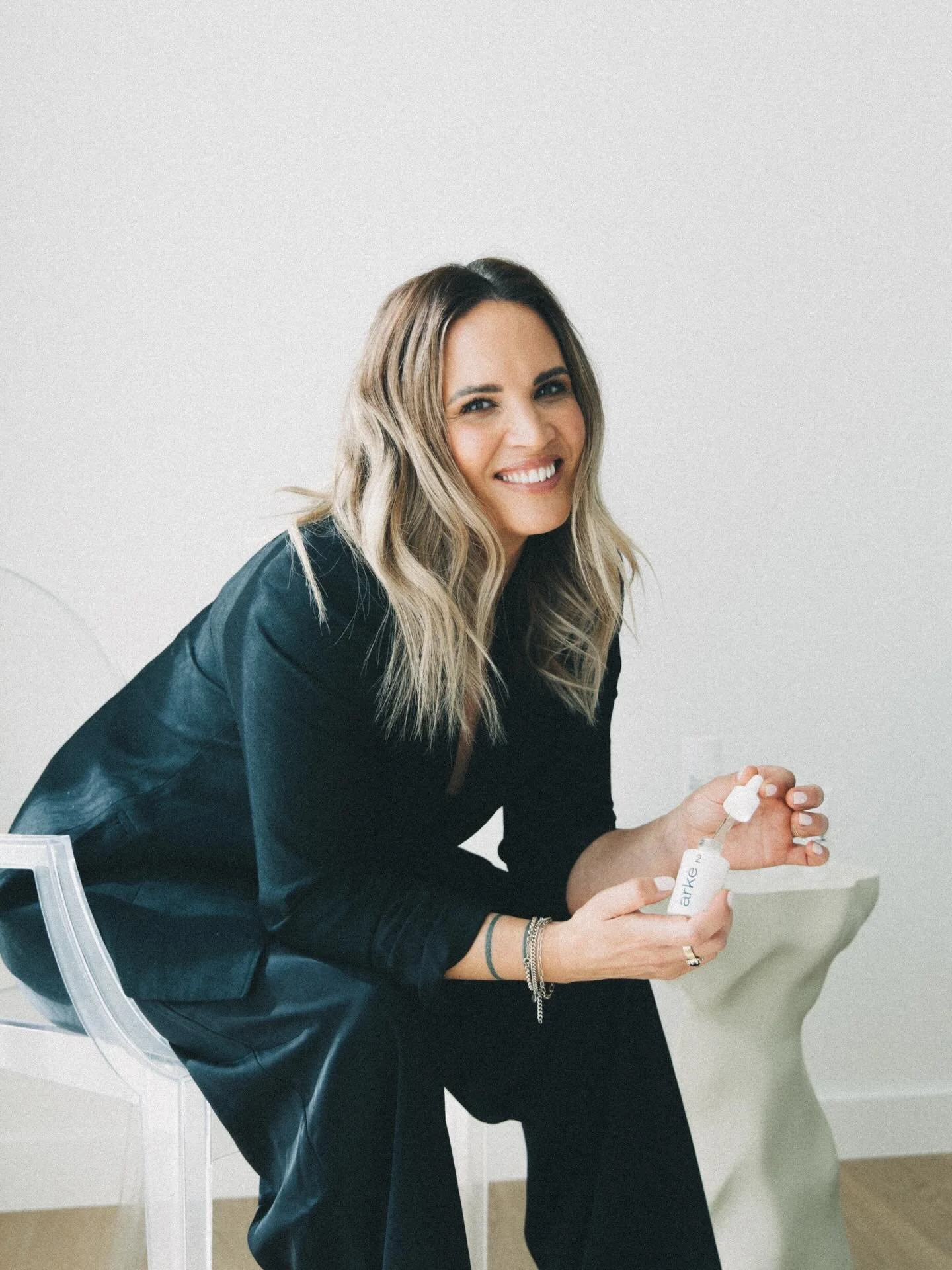 Meet Renee and meet @arke.skin 

Every now and again there&rsquo;s a brand come along that ticks ALL the right boxes. Incredible product ✔️ Incredible founder ✔️ Incredible ethos ✔️ 

Not only is Renee the kind of person you immediately want to be yo