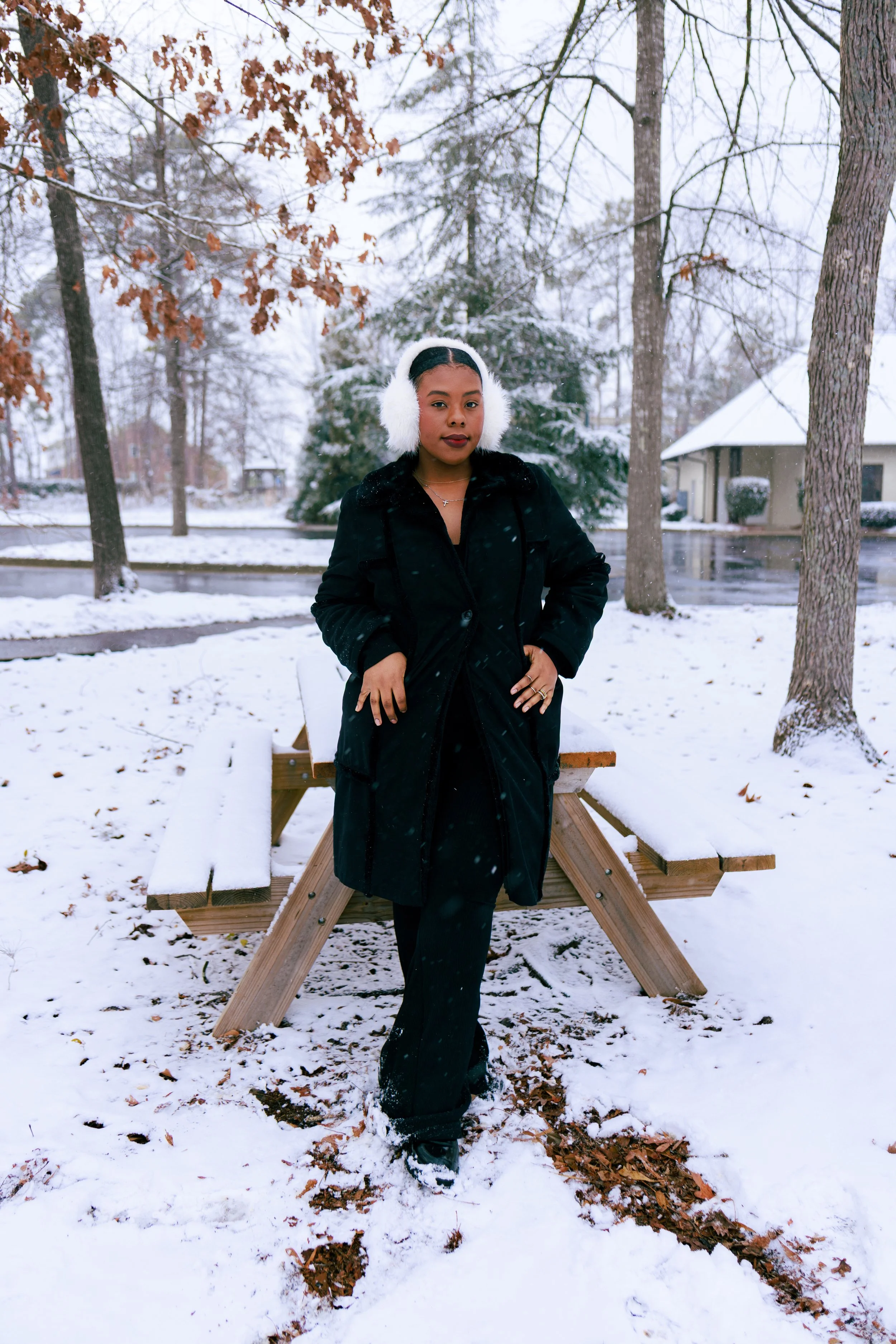 RG_CocoInTheSnow-04.jpg