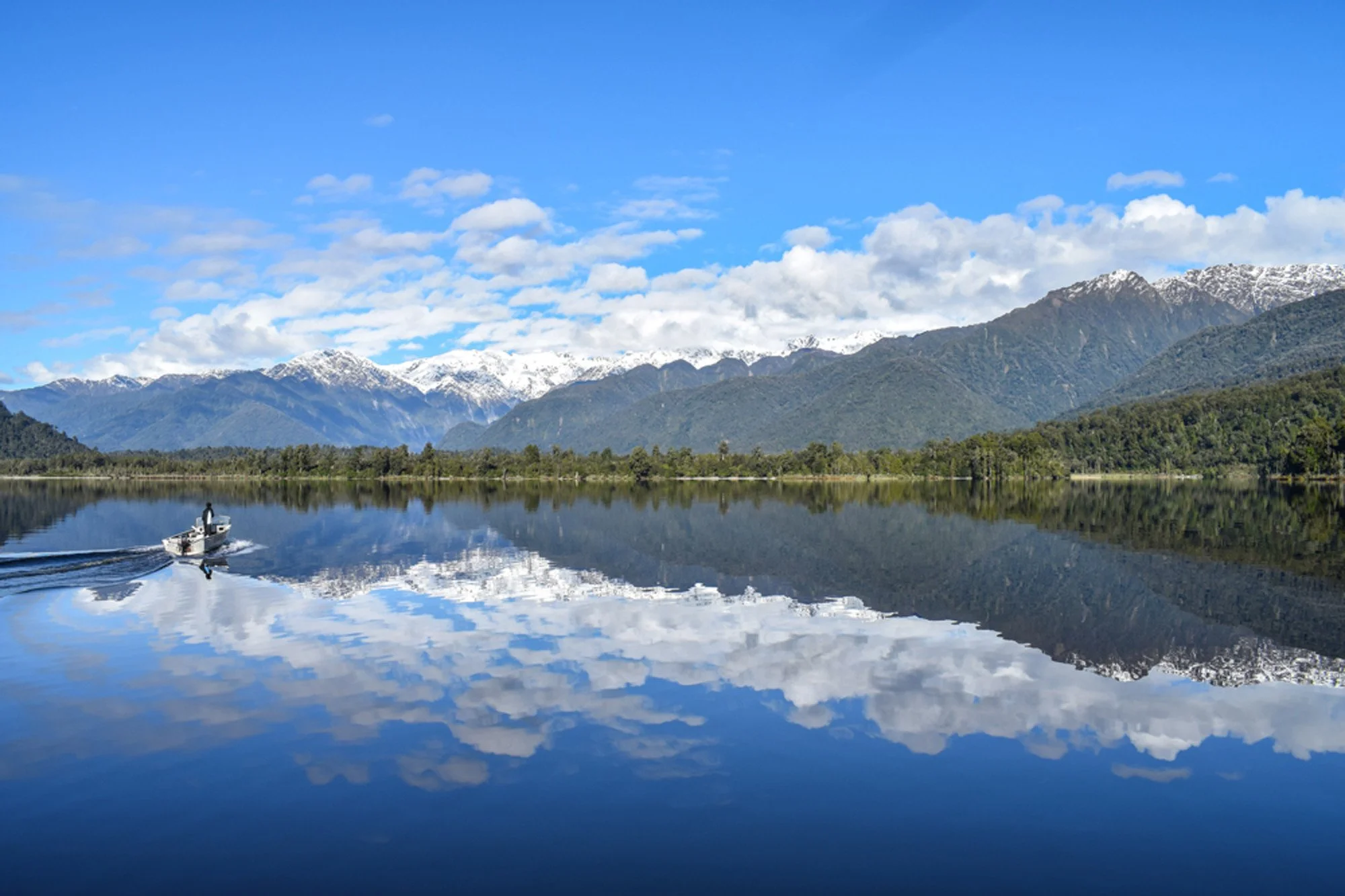 Glacier Country Lake Tours - Boat and SUP.jpg