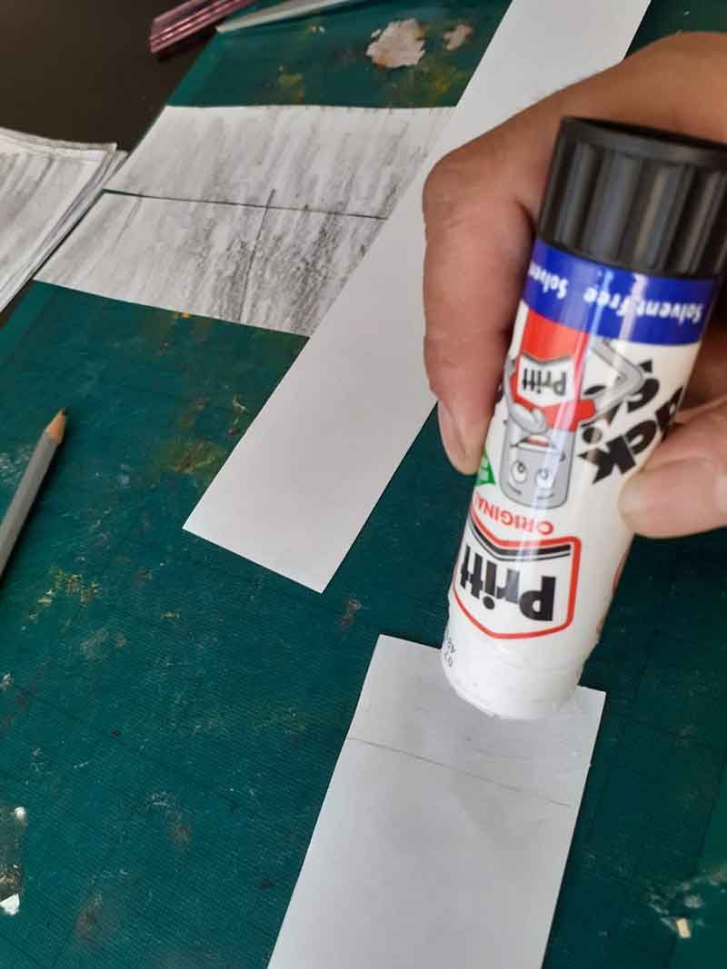 Glue the end of a strip