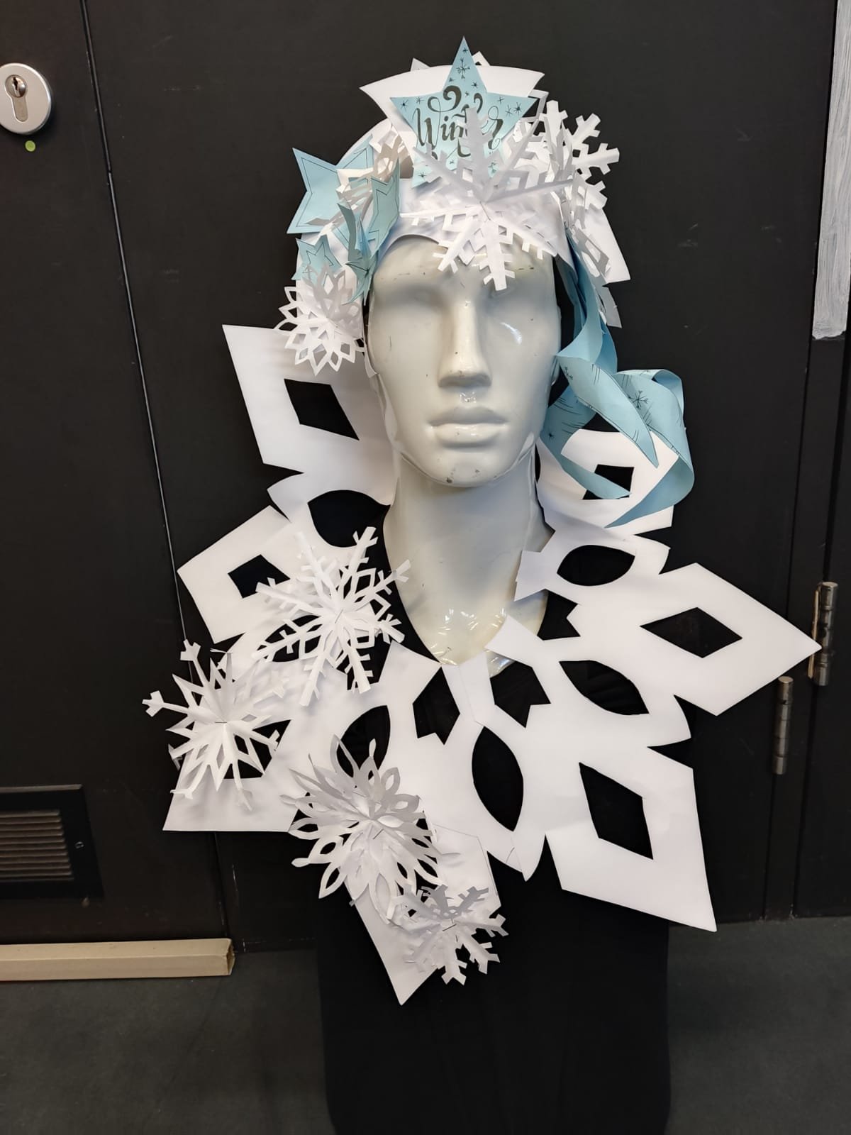 How To Make A Snowflake Carnival Costume — UK Centre For Carnival Arts