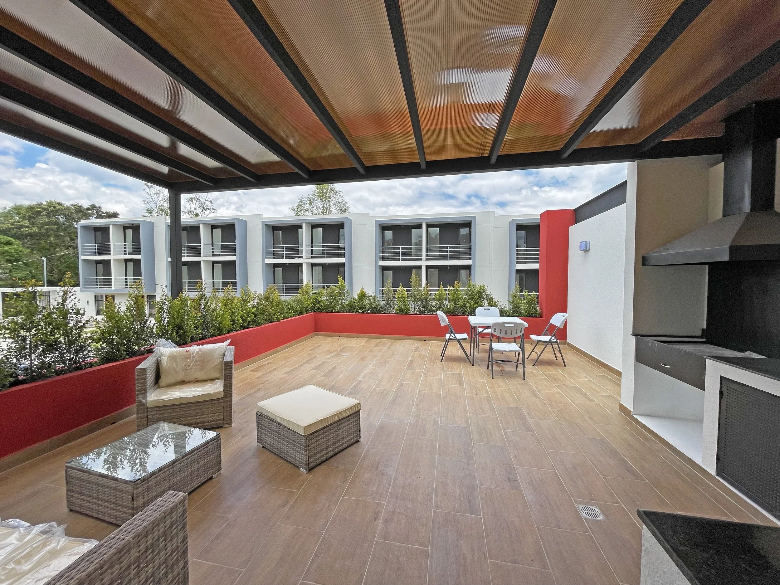 terraza+amplia+vusta+casas (1).webp