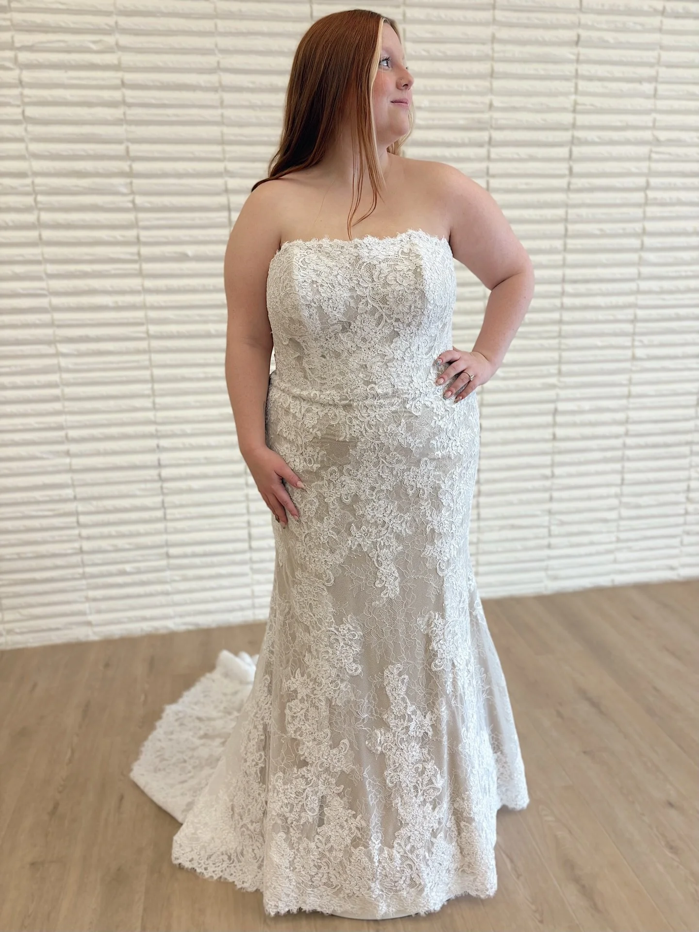 Meet Edwina, a romantic masterpiece of lace ✨ 

With a simple sheath silhouette and a straight strapless neckline, this gown seamlessly combines modern allure with timeless charm. Edwina is not just a dress; it&rsquo;s a vision of love, ensuring ever