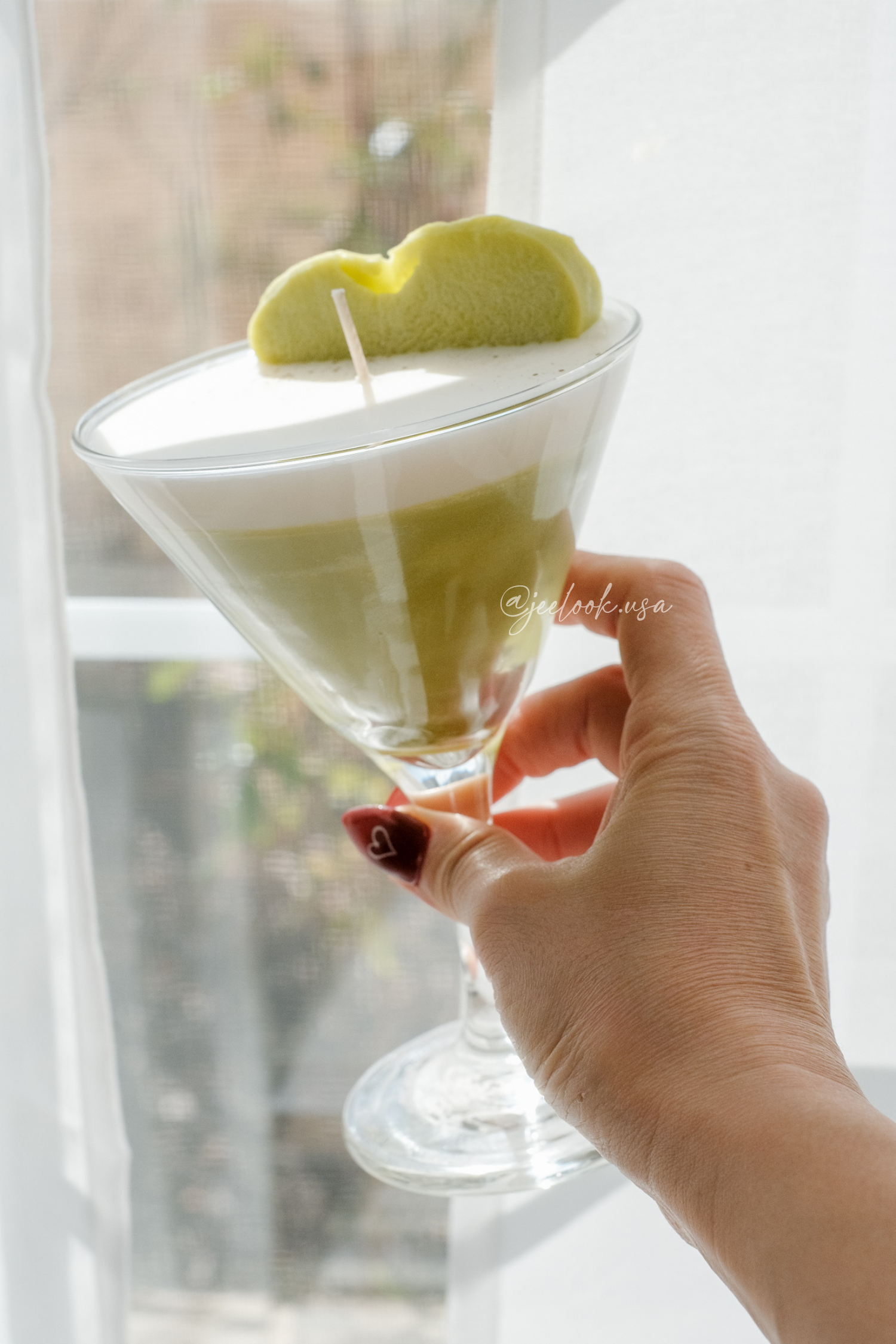 @jeelook.usa - 1.PNG