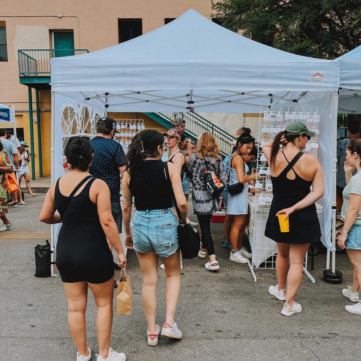 Greetings from Austin! 🙋🏻&zwj;♀️❤️
We're currently at the Pecan Street Festival, which runs from 11am to 10pm today, and from 11am to 8pm tomorrow. If you're in the area, we highly recommend stopping by to enjoy some amazing food, live music, and s