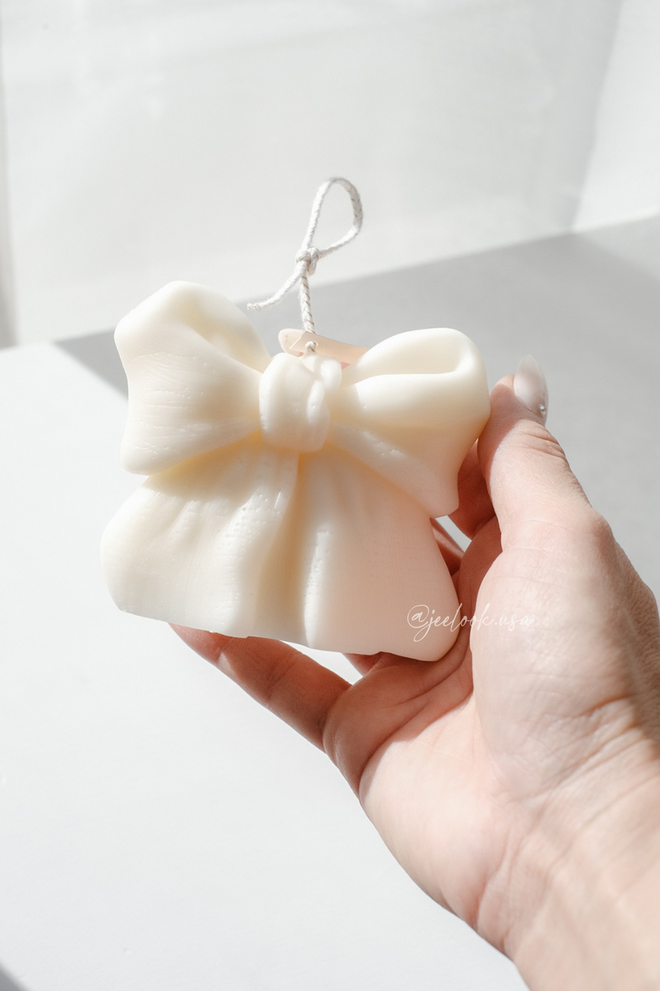 @jeelook.usa - 10.PNG