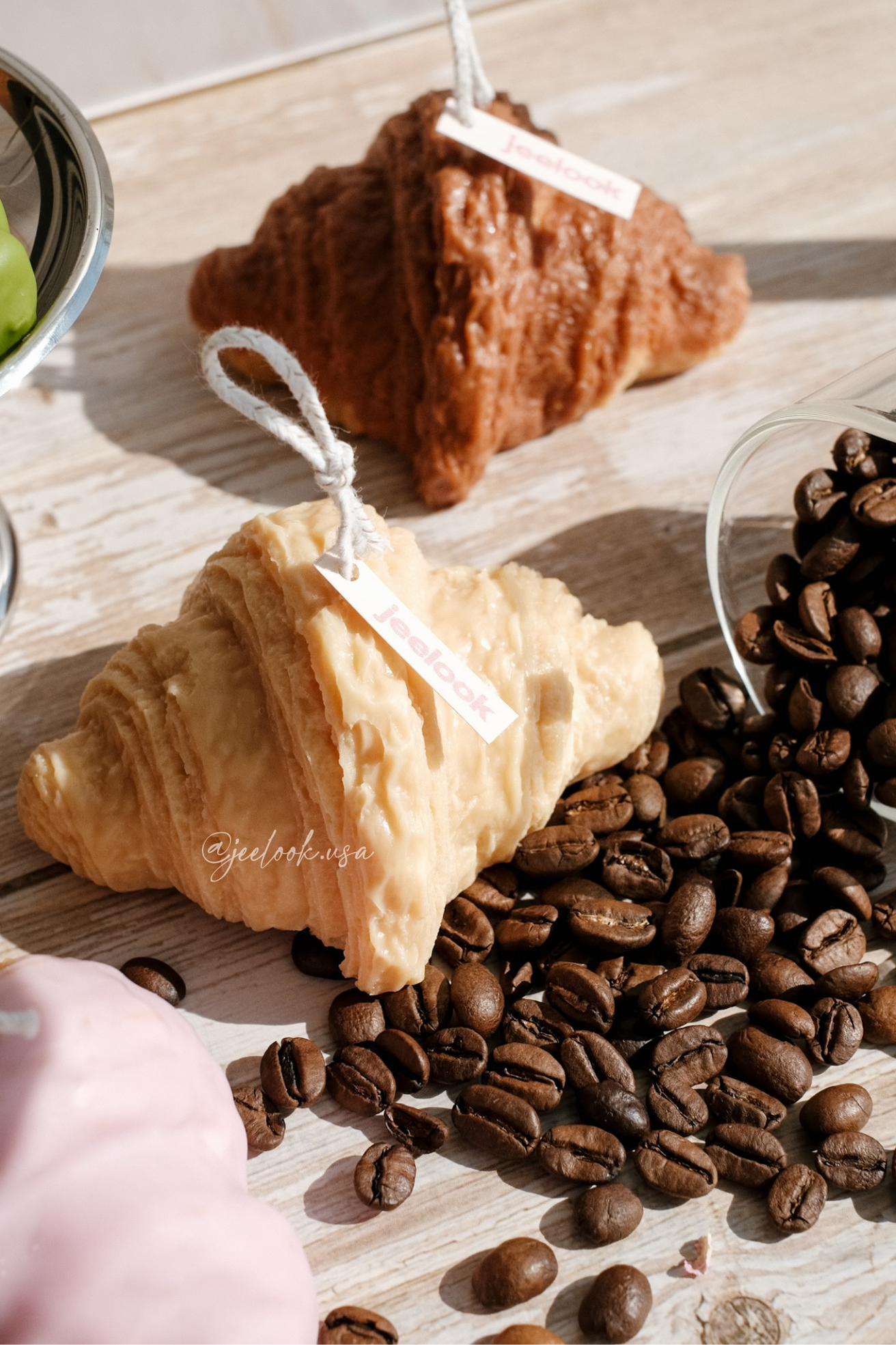 croissan candle_6.png