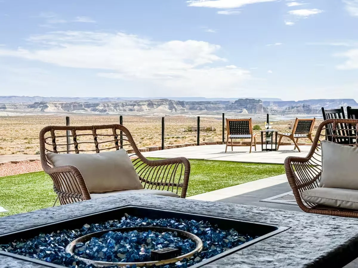 Surf Inn Lake Powell