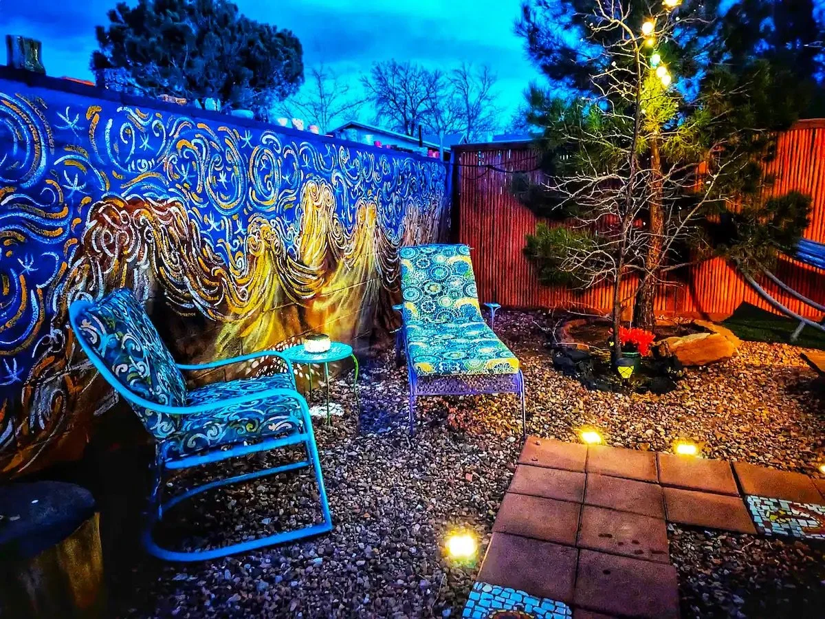 Starry, Starry Night Private Artist Hideaway