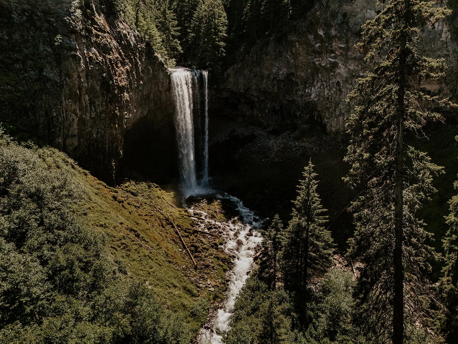 Tamanawas Falls waterfall in Mount Hood National Forest near Hood River, Oregon