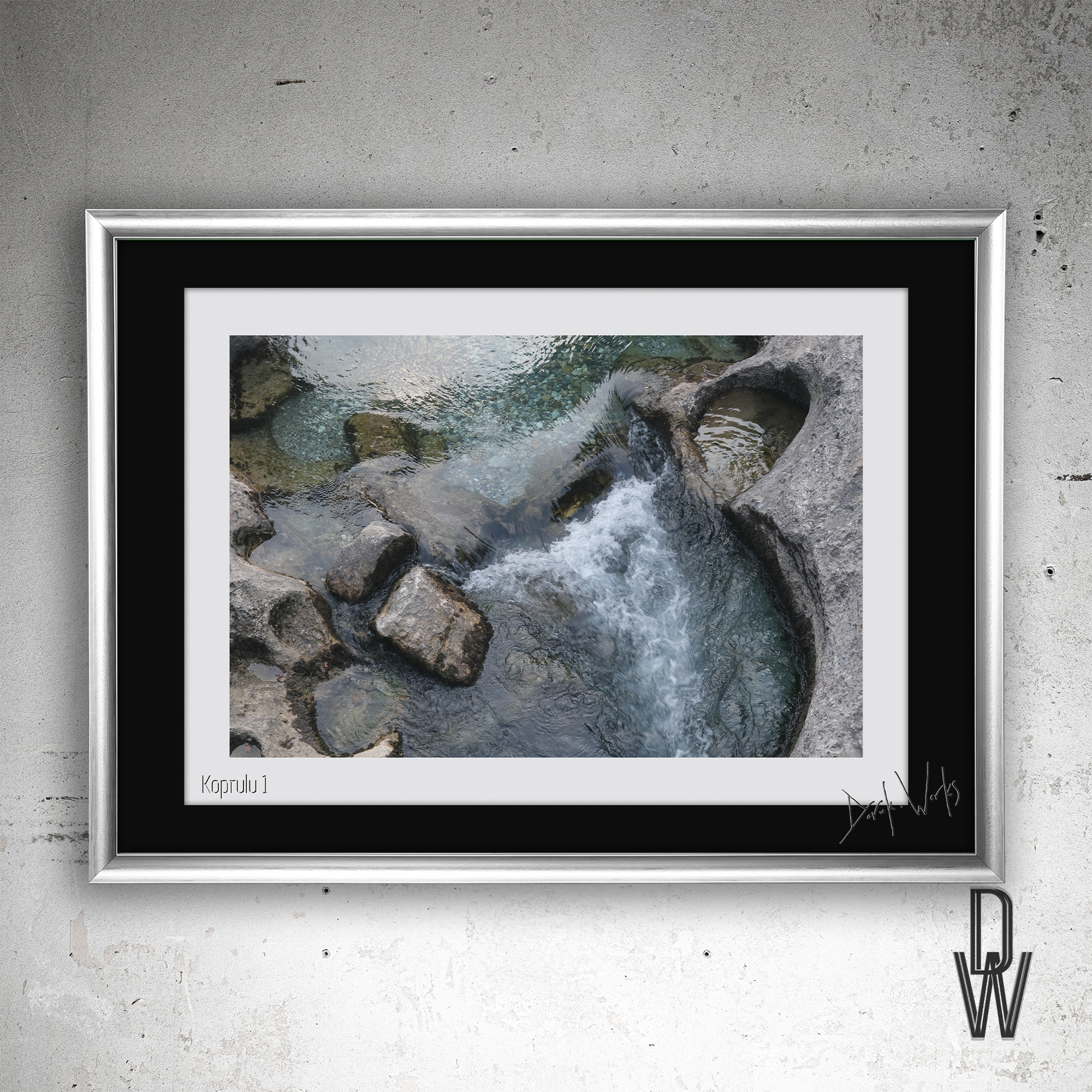 Koprulu 1 frame wall.png