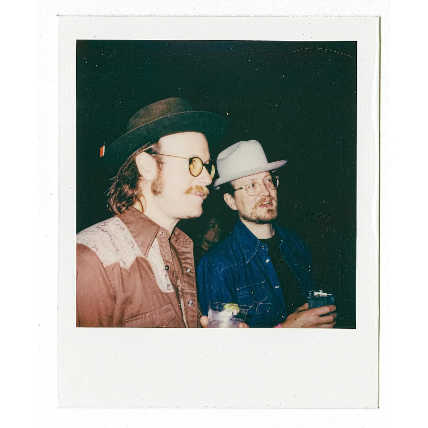 American Polaroids Series #1
.
.
.
.
.
.
.
#polaroid #sx70 #mintphotography