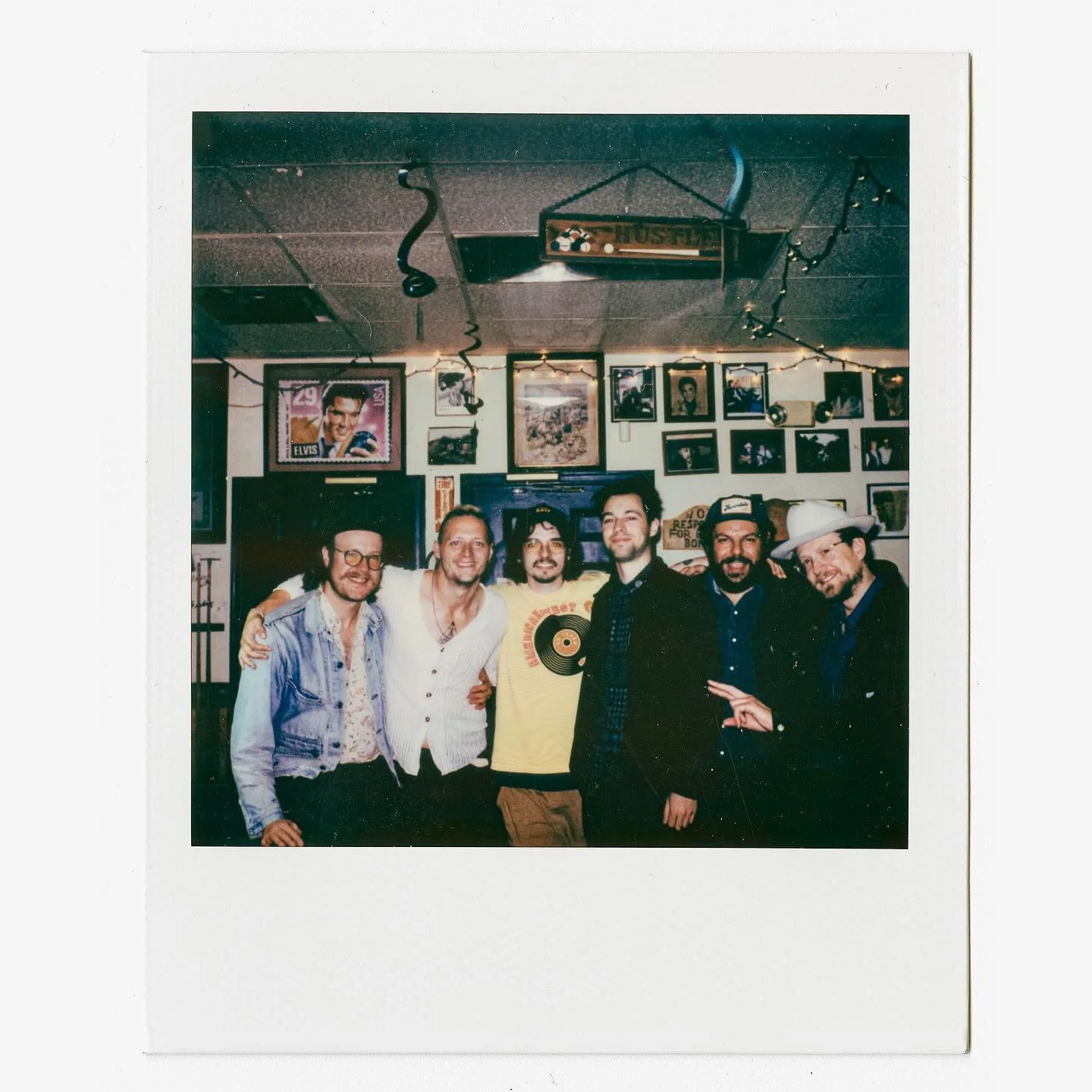 American Polaroids Series #3 - Absolute Dream Team
.
.
.
.
.
.
.
.
#polaroid #sx70
