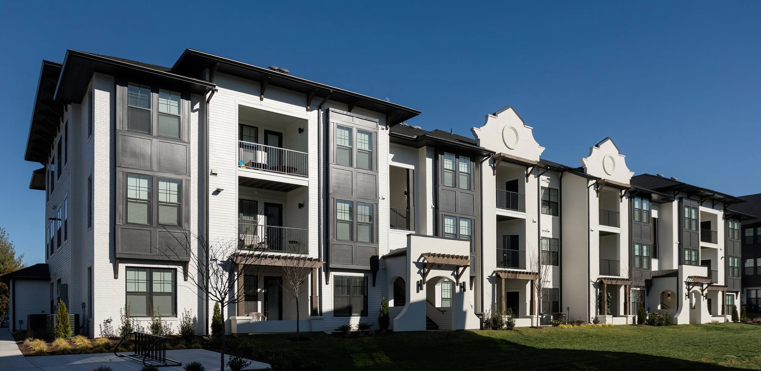 Gallery + Virtual Tours — Hobson Flats Apartments in Nashville, TN