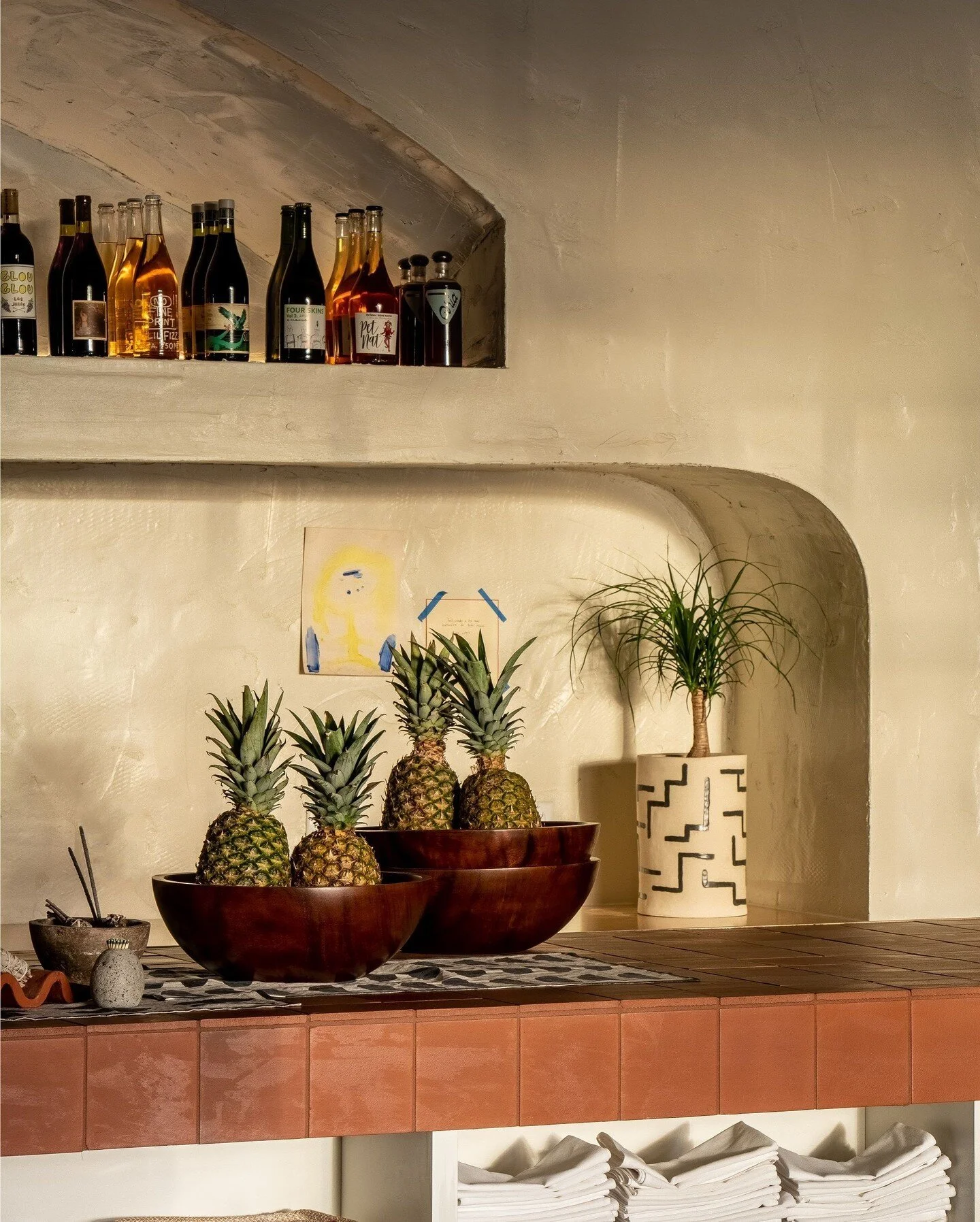 It's Friday -- reach for the top shelf. 🍷 We're kicking off the weekend reminiscing about our team's work at @lanaturalmiami.