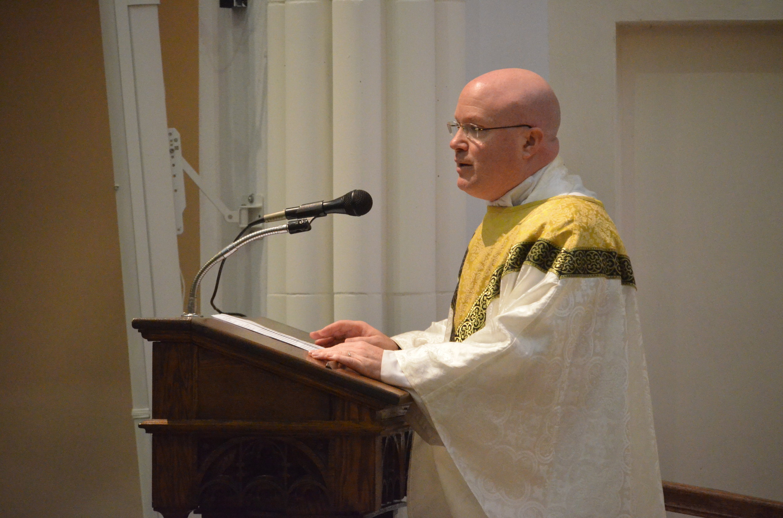 Fr. Roger Landry gives the homily