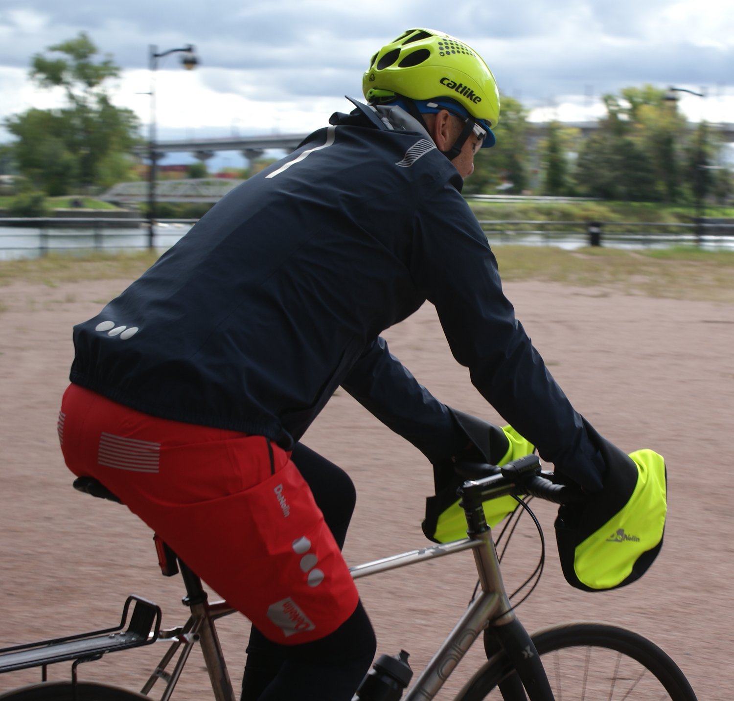 Moufles guidon de route — DeNolin- Le vélo en tout temps.