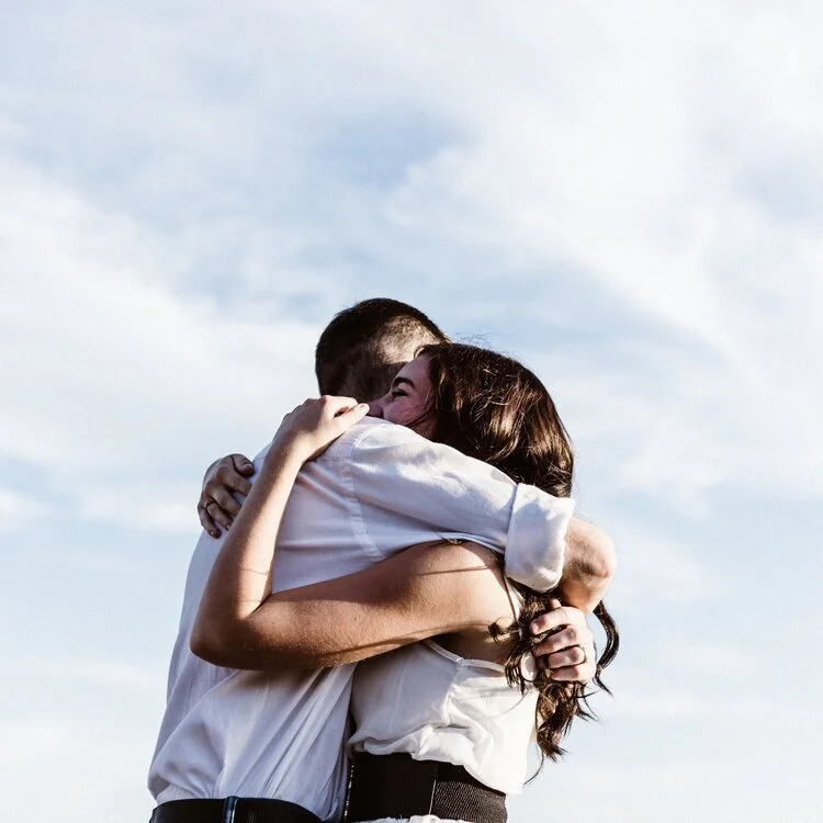 11 Most Heart-Warming Hugs of the Last Decade