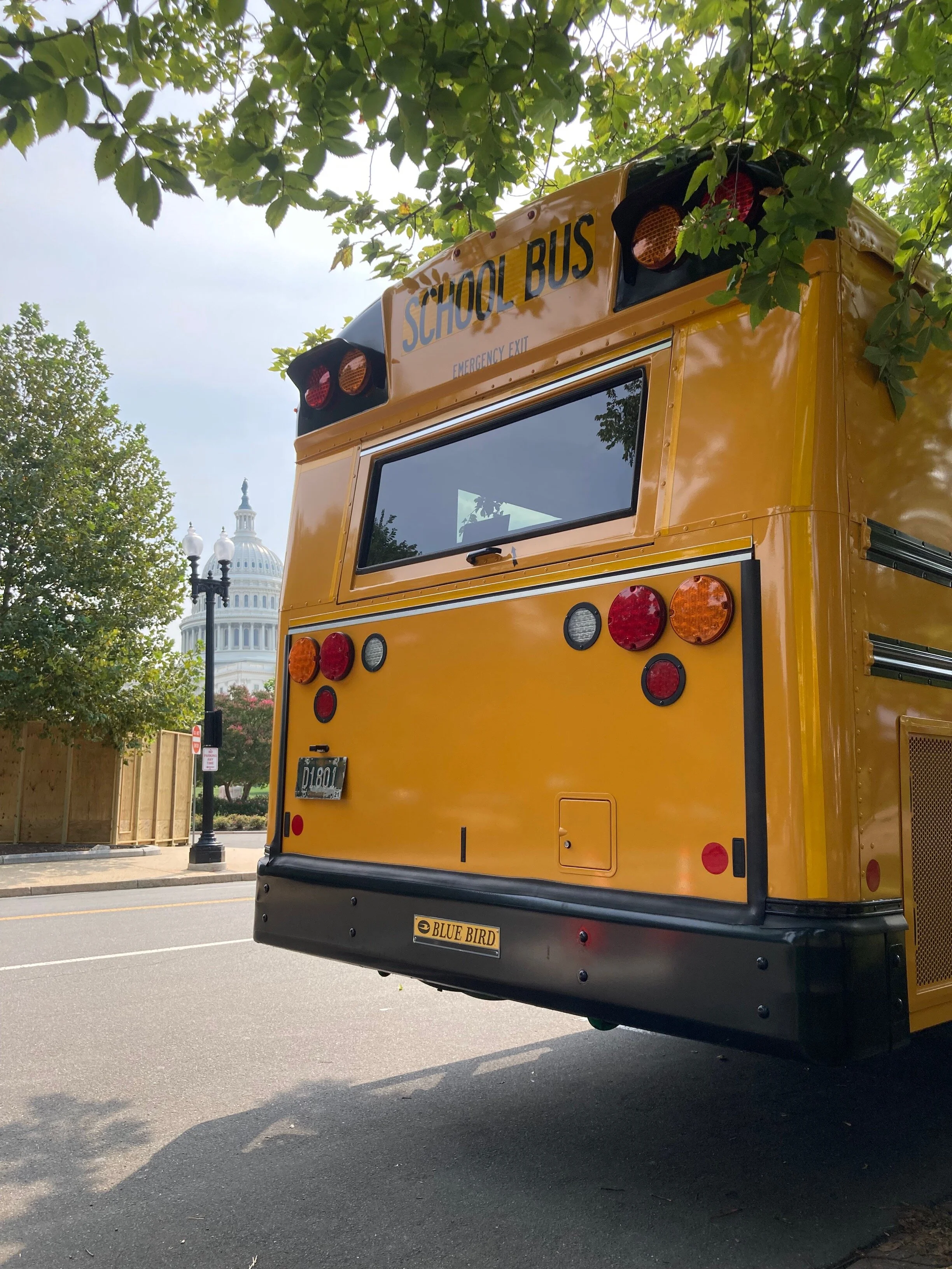 AEE Analysis Projects Benefits of Federal Electric School Bus Funding
