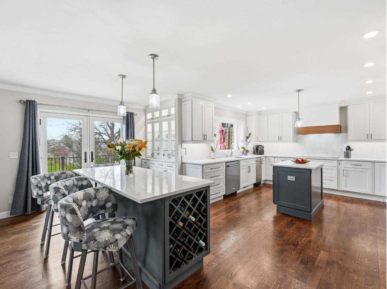 7177 S Magnolia Circle