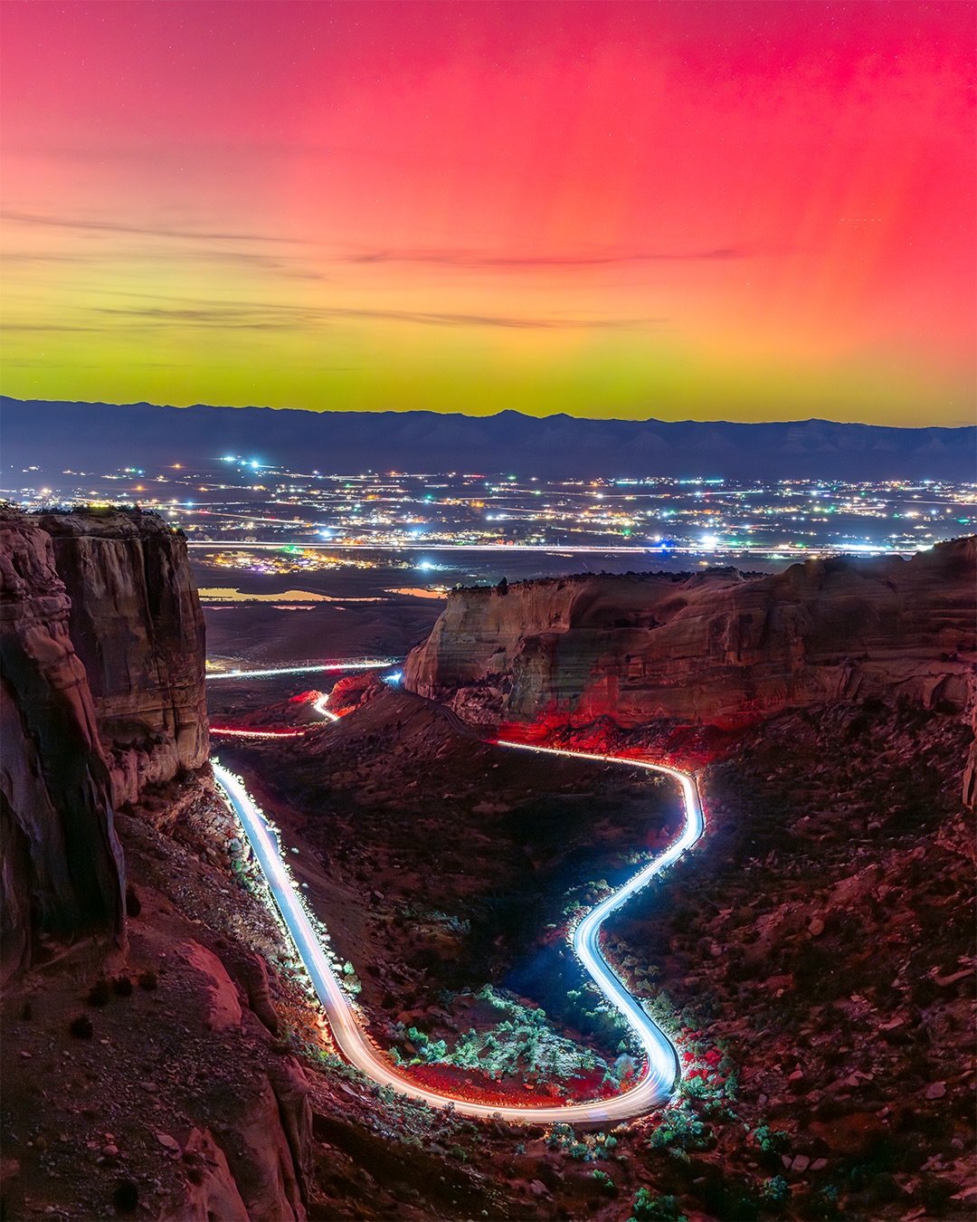 One of the great things about creating that lat reel from 2025 was the process of looking through all my photos from everyday and remembering entire experiences I had forgotten. Like this night in November when the Northern Lights made a visit to the