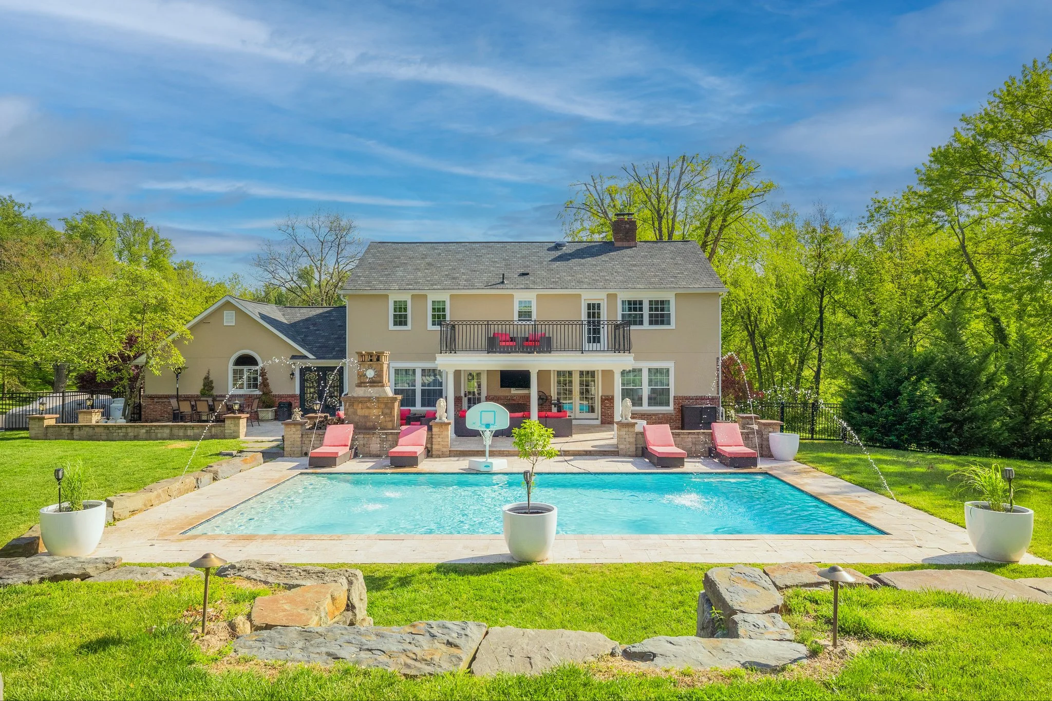 Why Is Summer The Best Time To Sell?