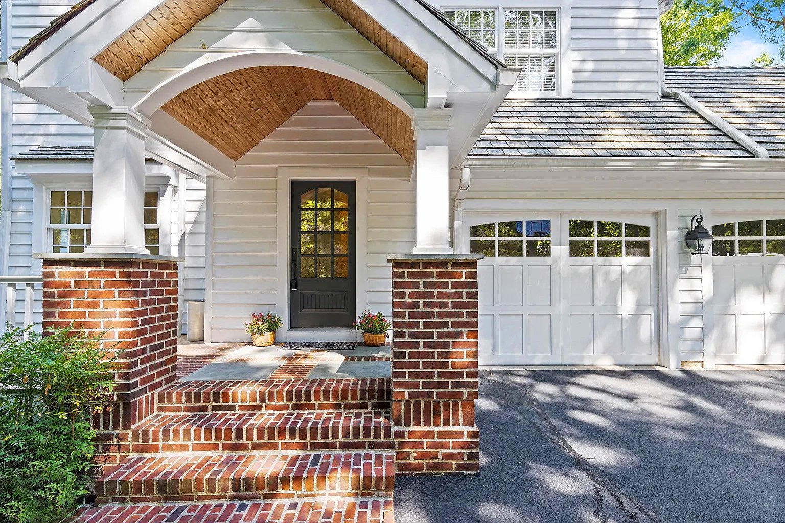 Why Selling Your Home This Summer Could Be a Smart Move