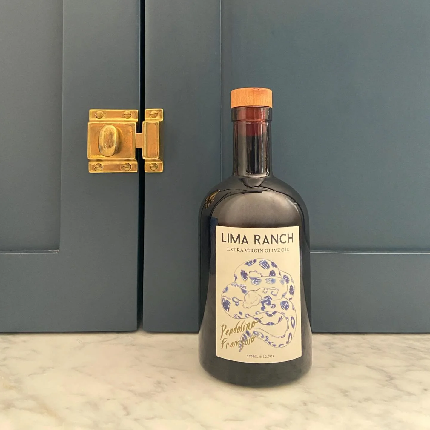 It&rsquo;s the year of the snake 🐍! And this year we are hoping to stretch out of our little corner of the internet and into your favorite brick and mortar. Know a good fit? Tag them here! Interested in wholesaling with us? DM for more info 💌