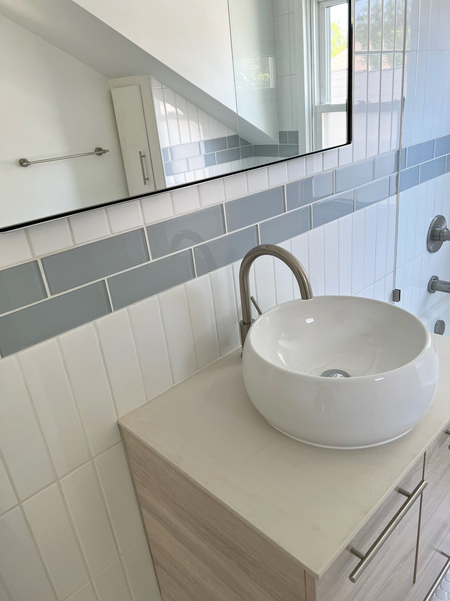 Baldwin_BlueBath4.jpg