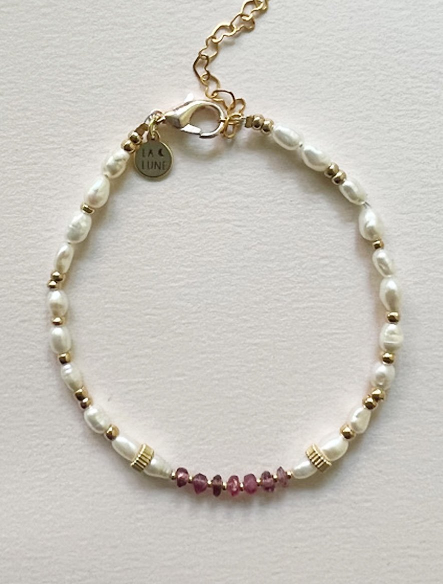 Beam_tourmaline_Sustainable_Bracelet_front_two.jpg