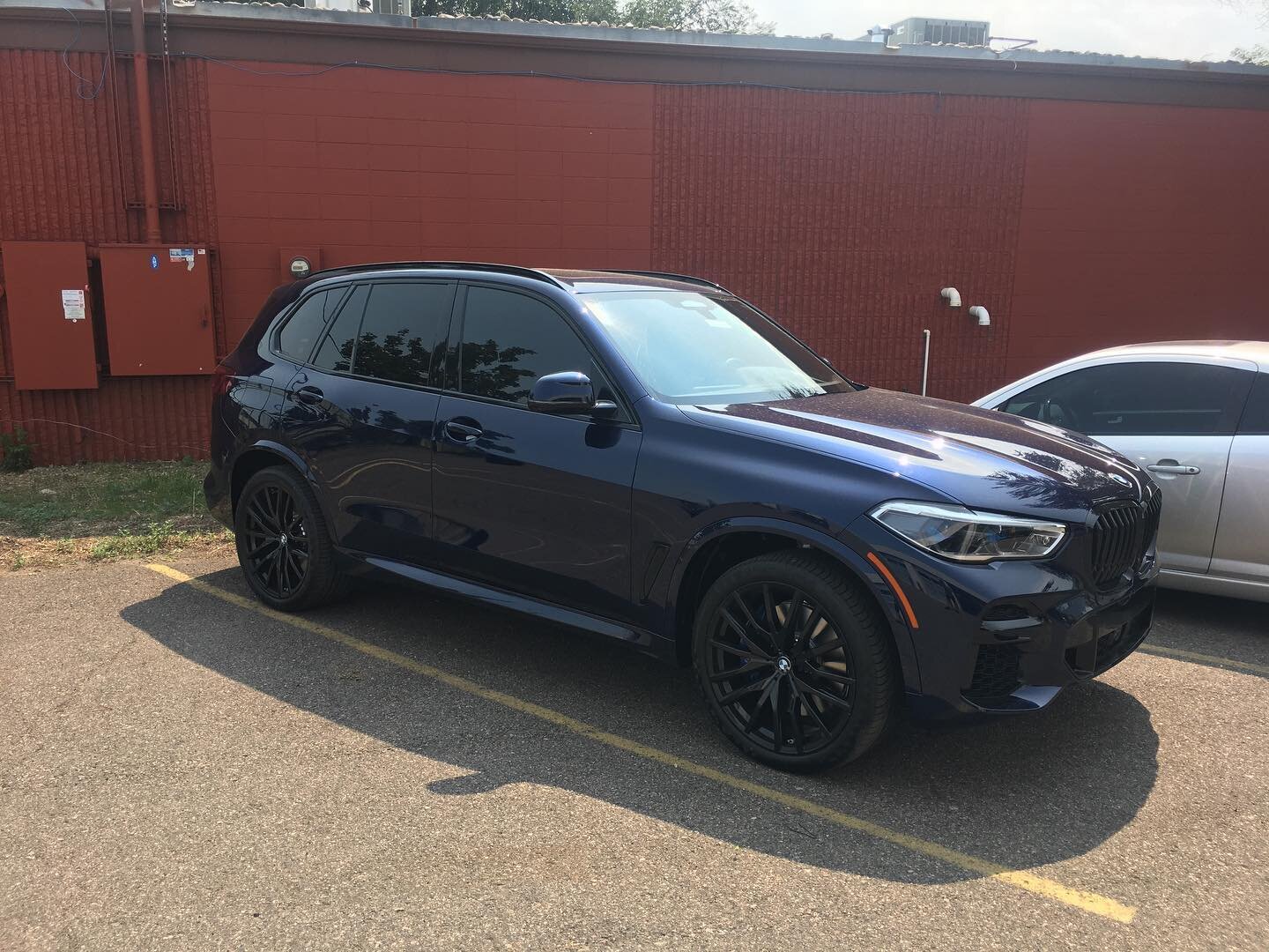 Front 2 ceramic match on the BMW X5m for our buddies over @gebhardt.bmw , then a full tint and standard ppf package on the Hyundai Kona. We had a big cancellation last minute but tomorrow will be a great one. More Tesla&rsquo;s!! 
.
.
.
.
.

#bmw #bm