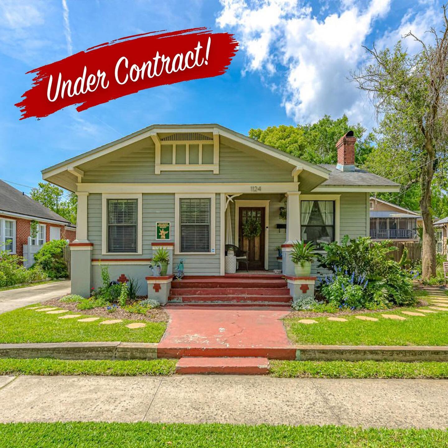 Two San Marco beauties Under Contract this week!! Are you green with envy?! #madsaboutjax 

#realtor #kellerwilliams #undercontract #realestate #sanmarco #jacksonville #historichomes #forsale