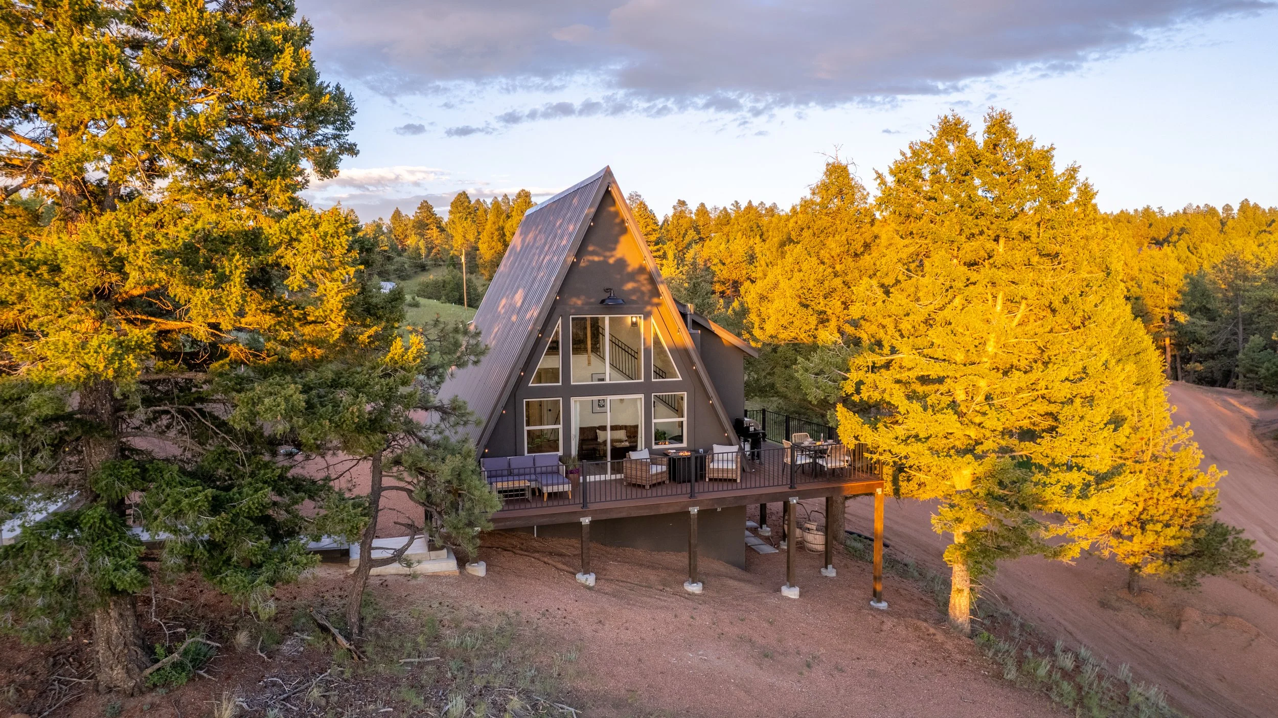 A Frame getaway in the mountains in Teller County